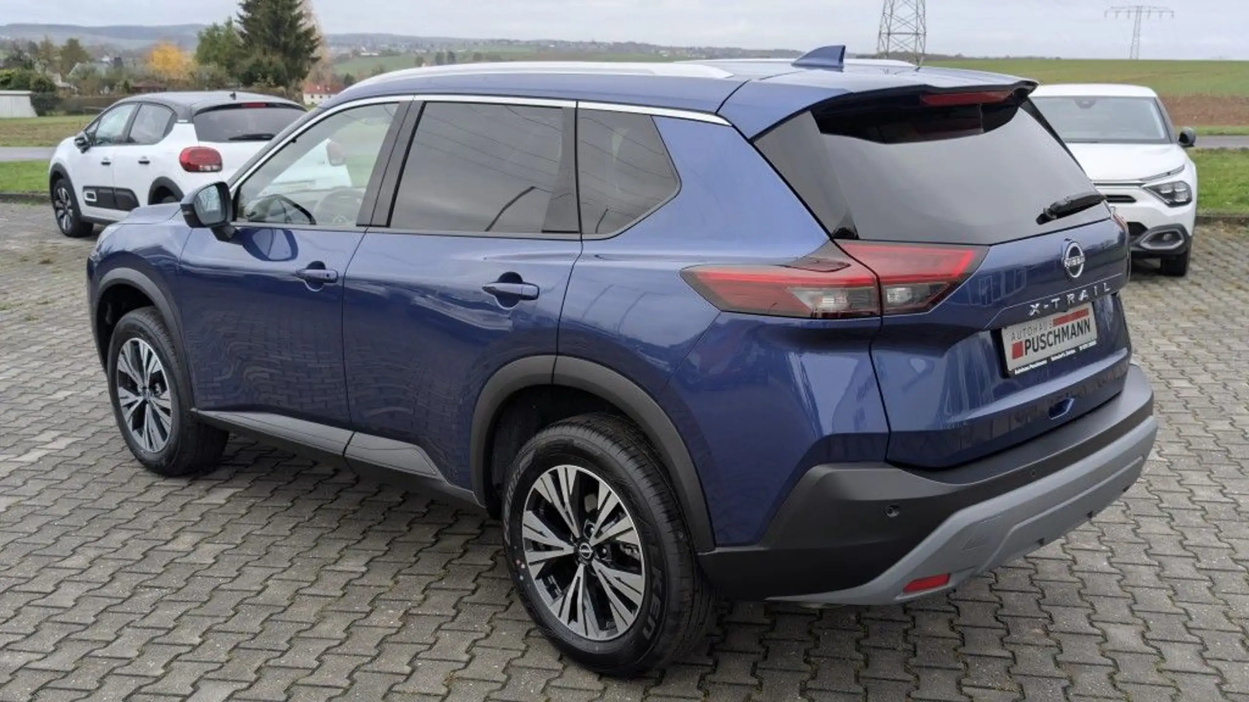 Nissan - X-Trail