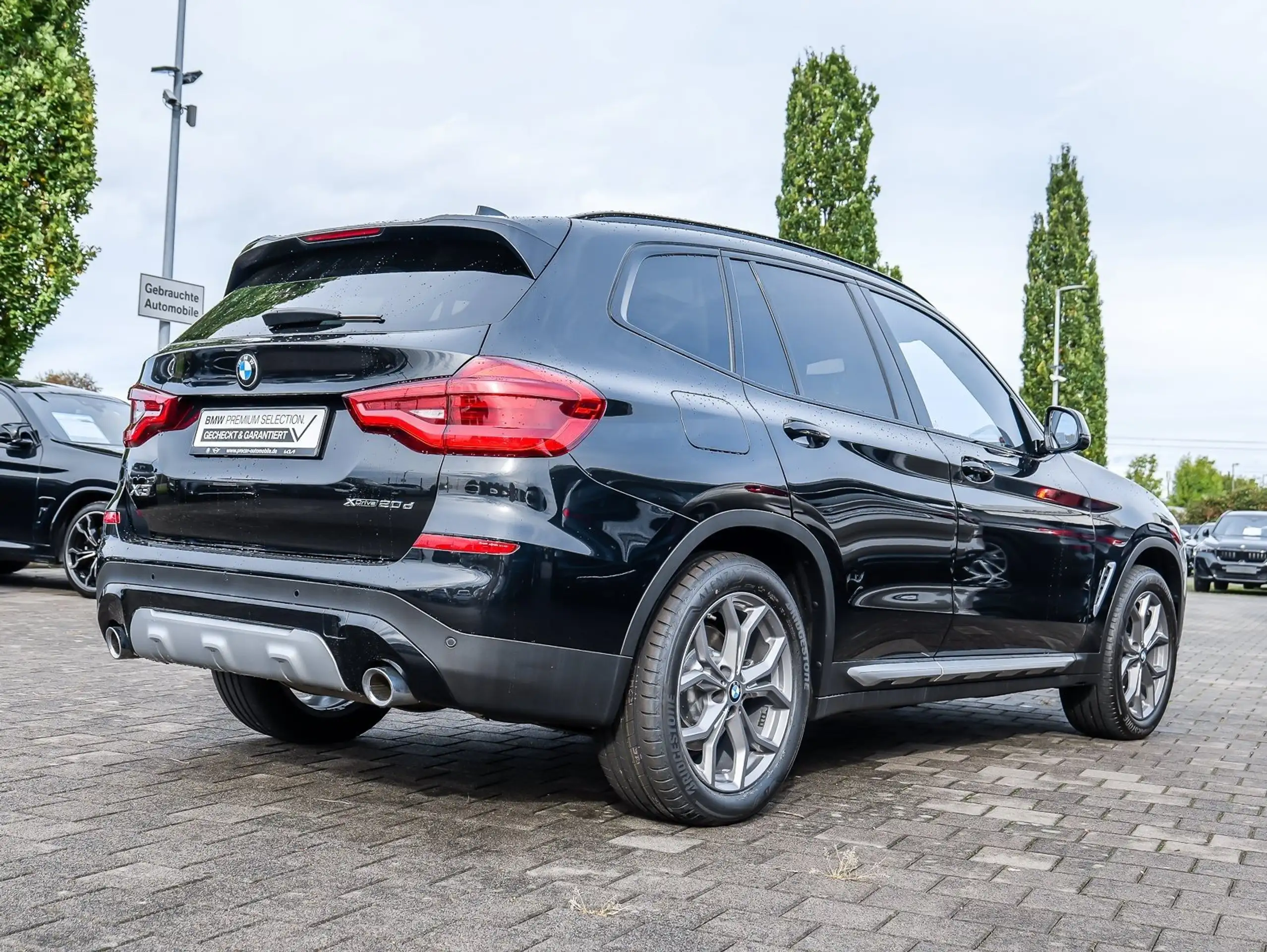 BMW - X3