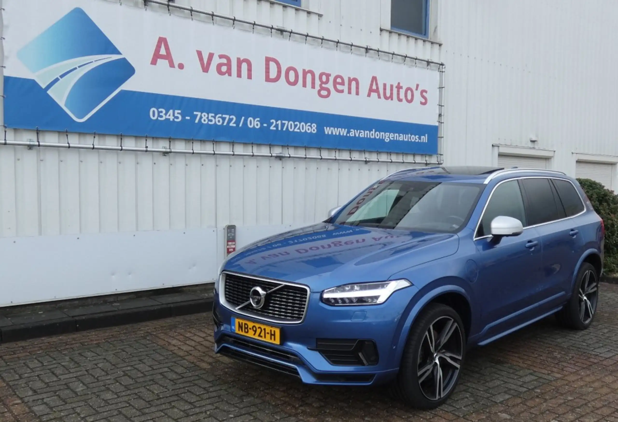 Volvo - XC90