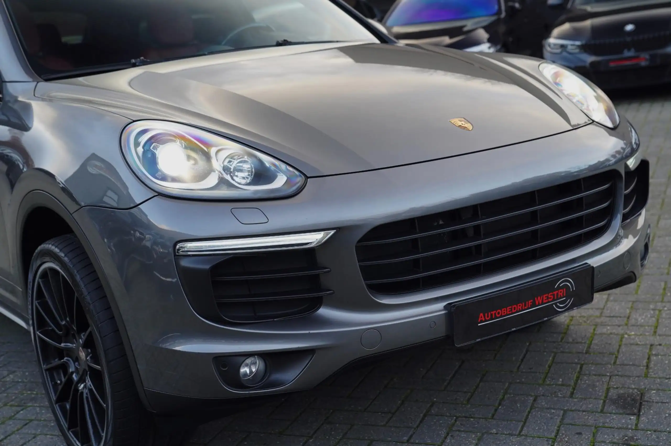 Porsche - Cayenne