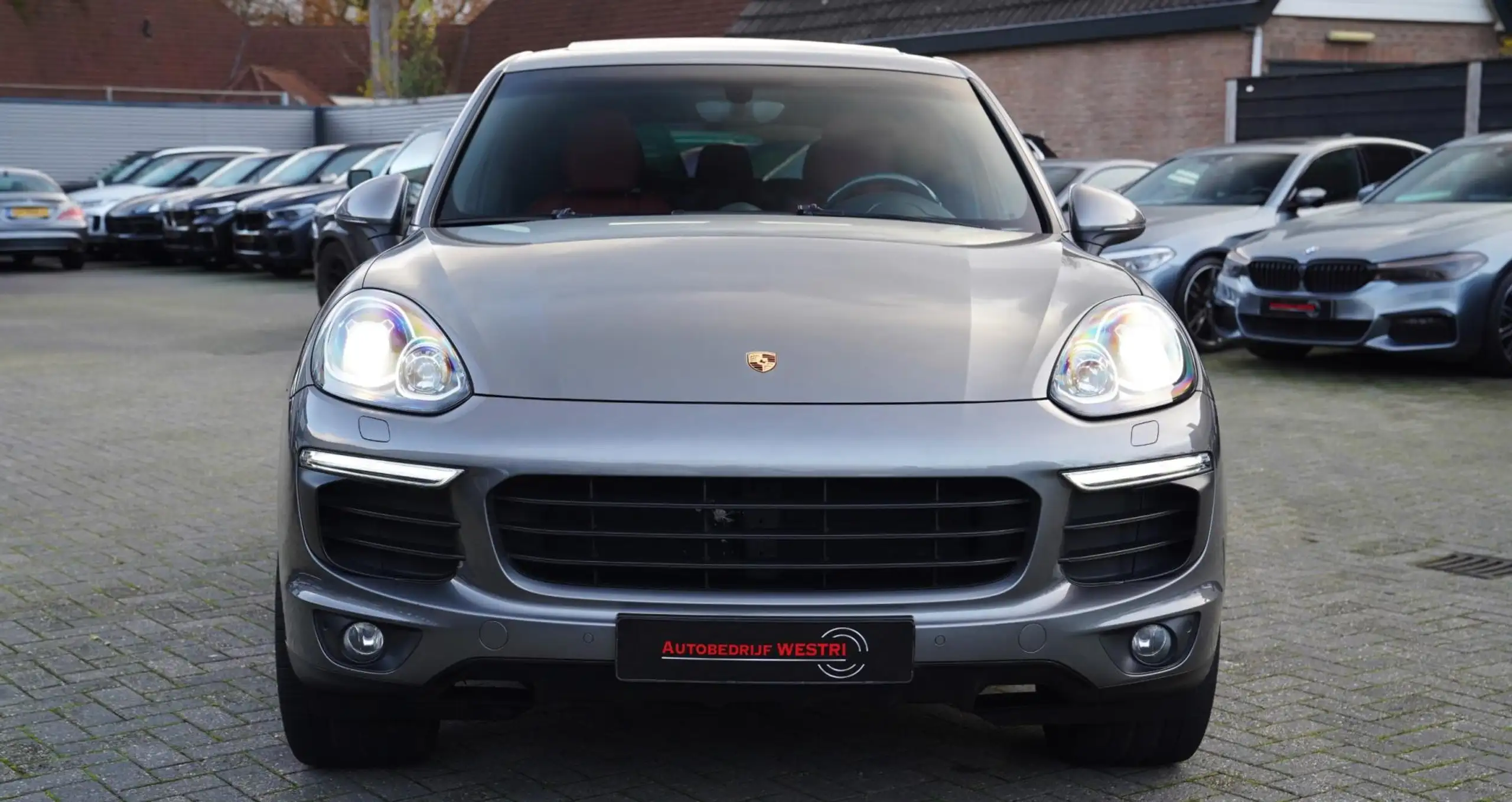 Porsche - Cayenne