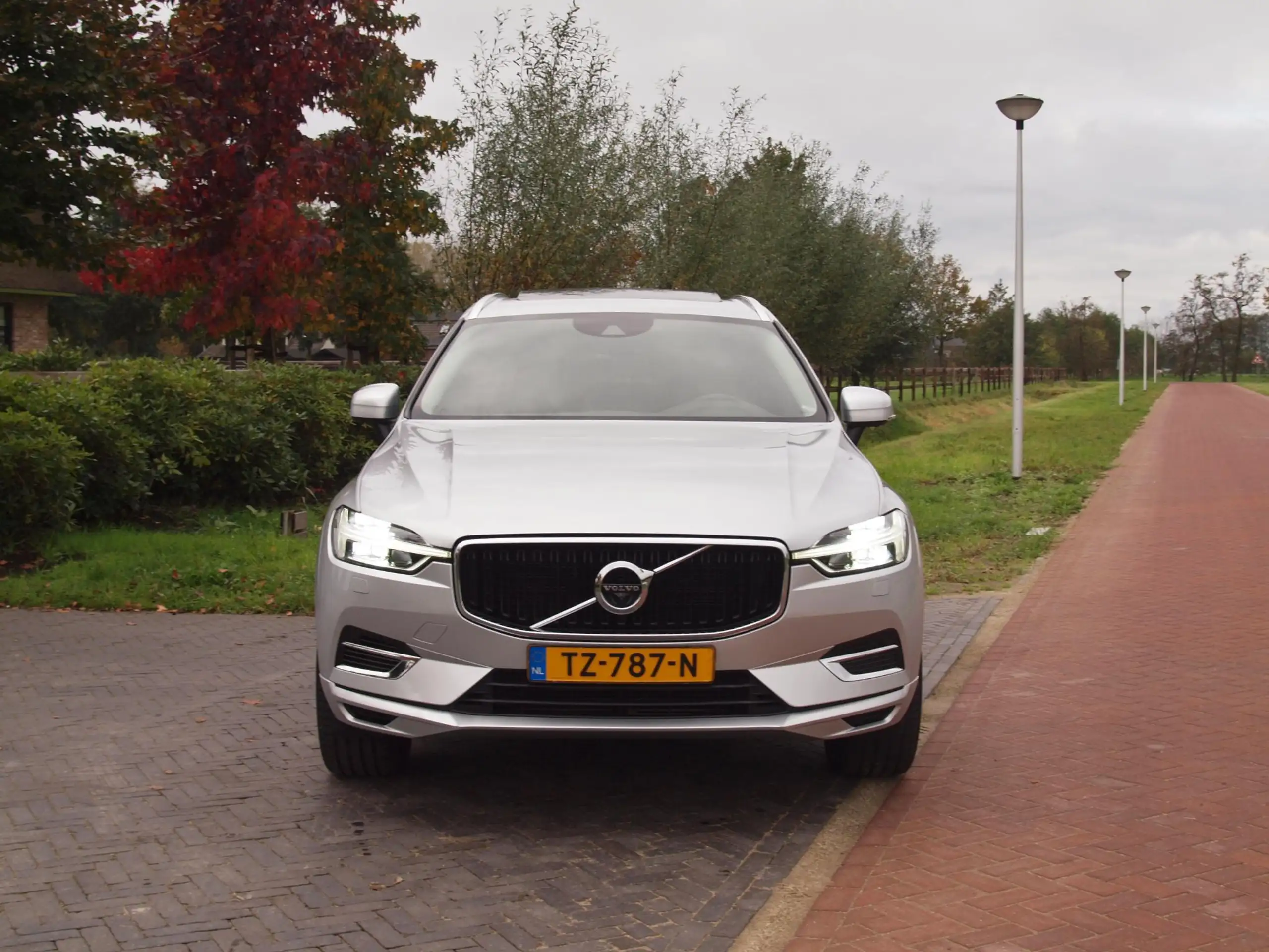 Volvo - XC60