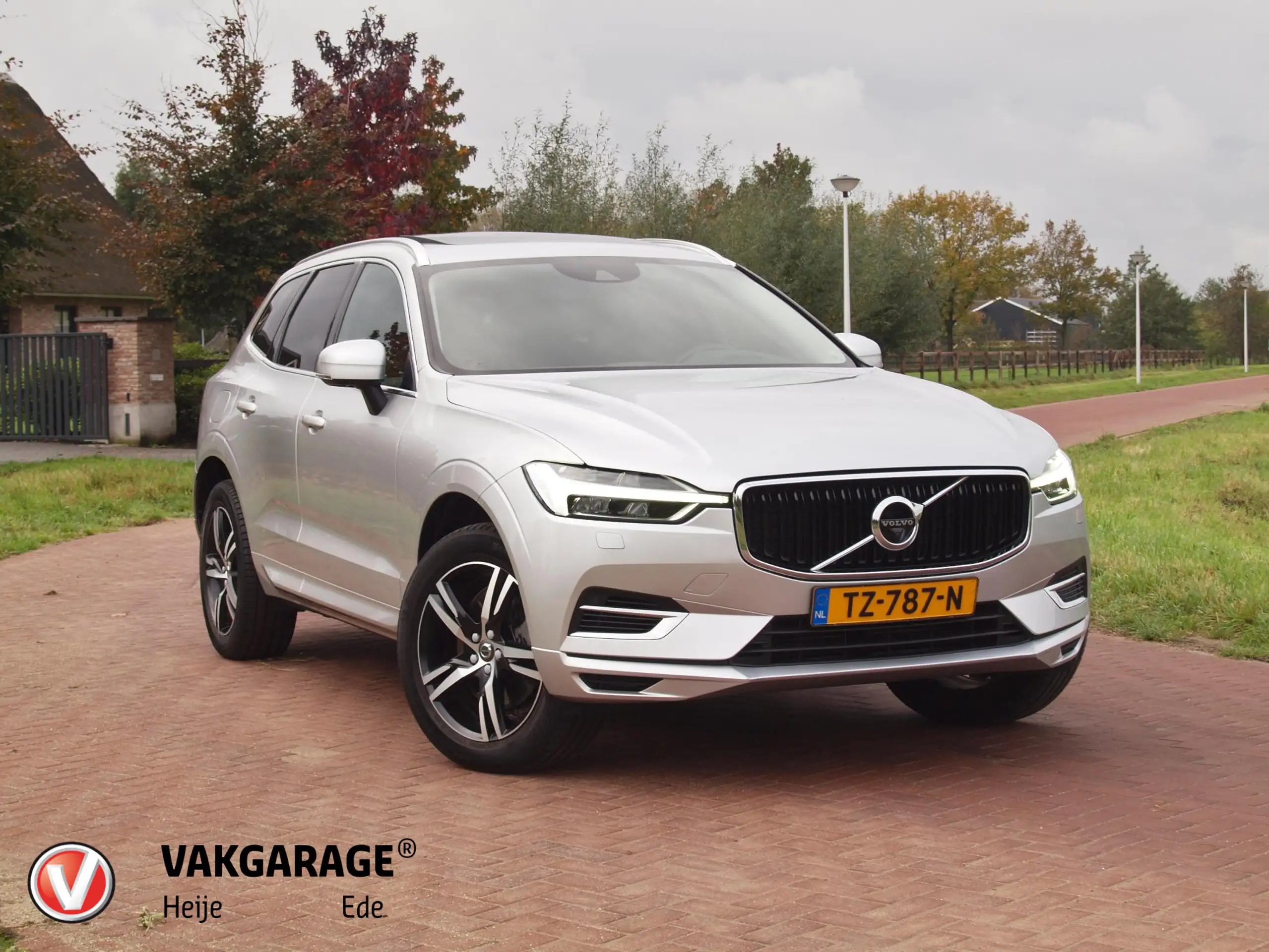 Volvo - XC60