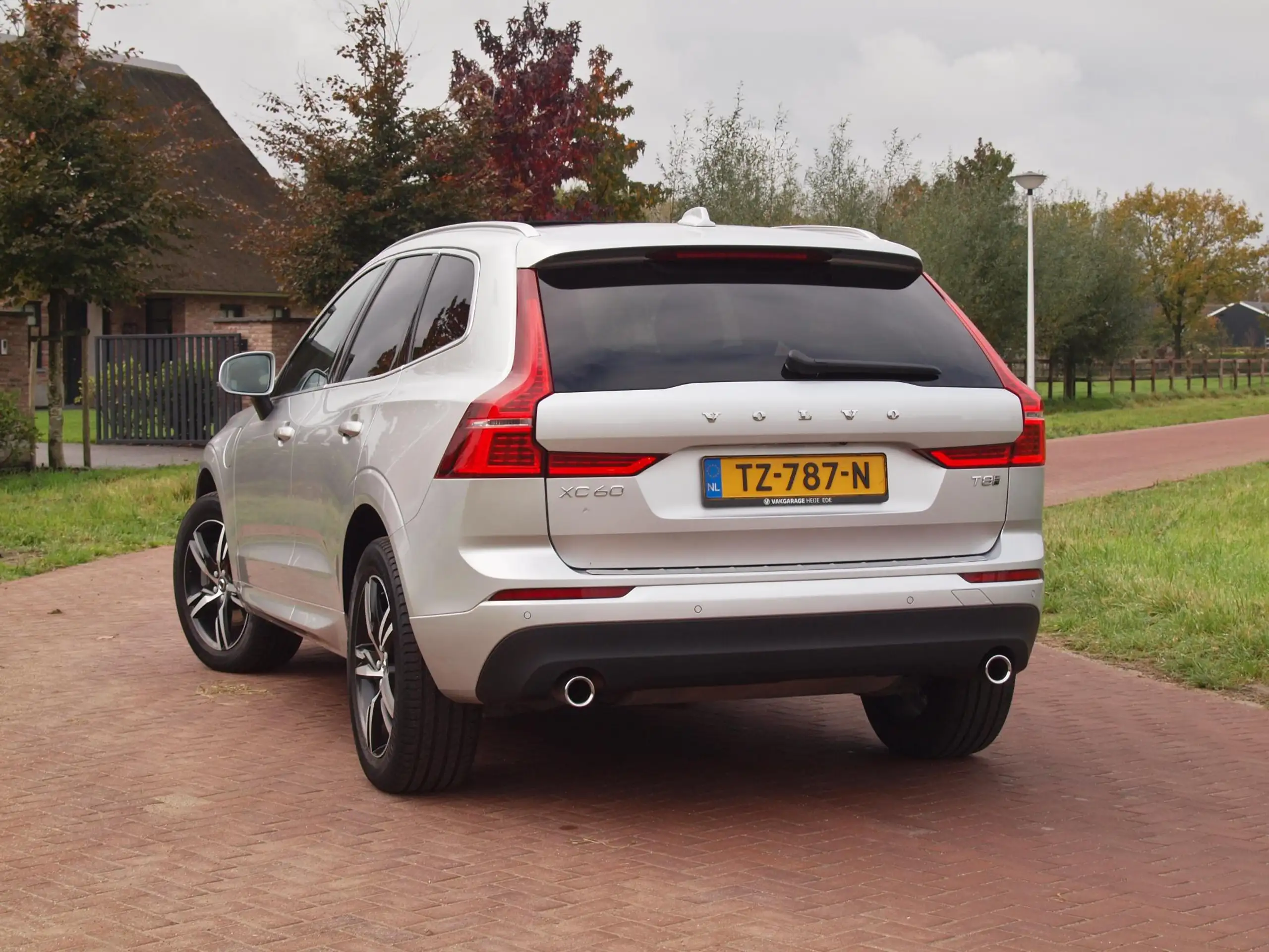 Volvo - XC60