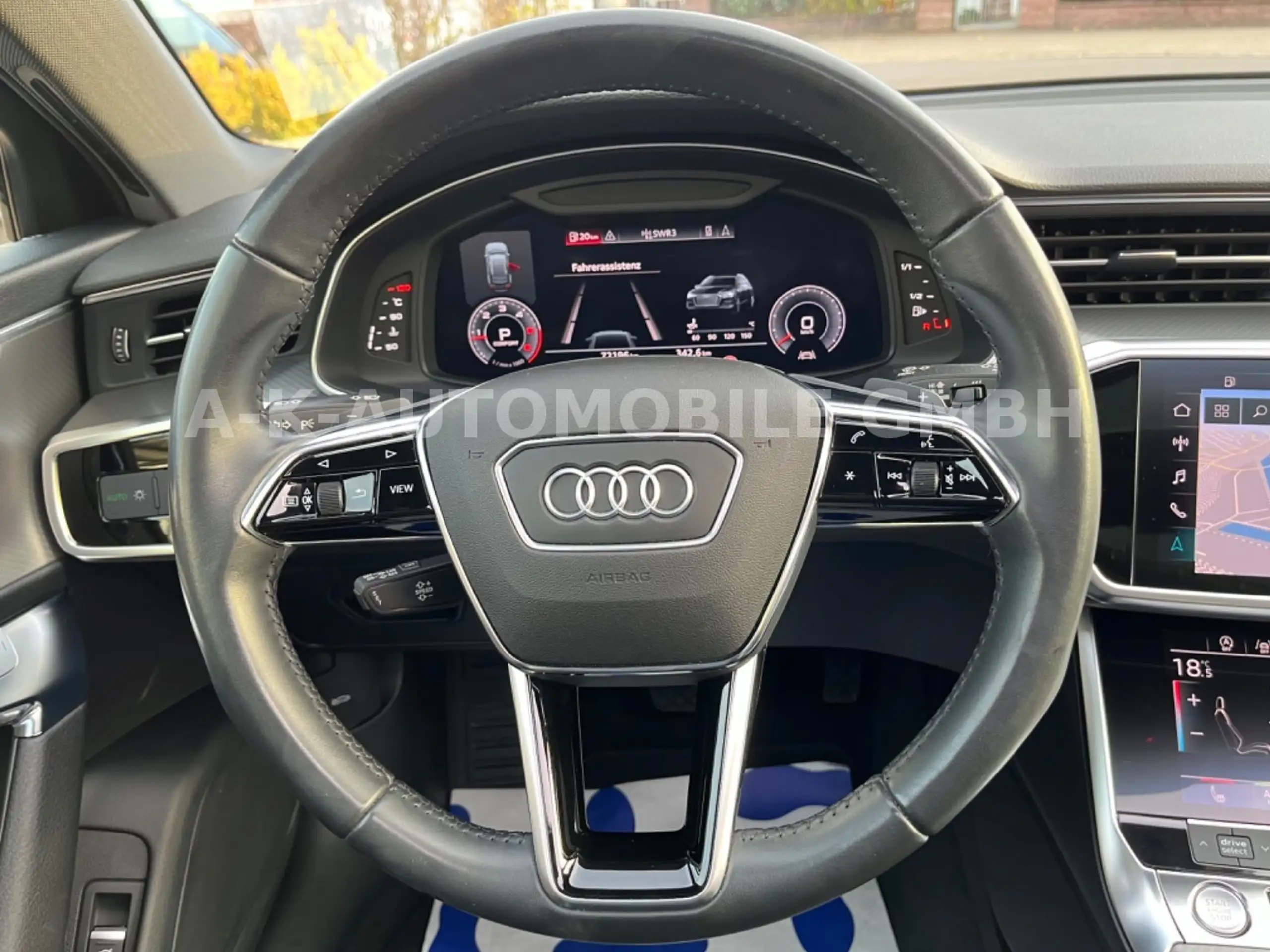 Audi - A6