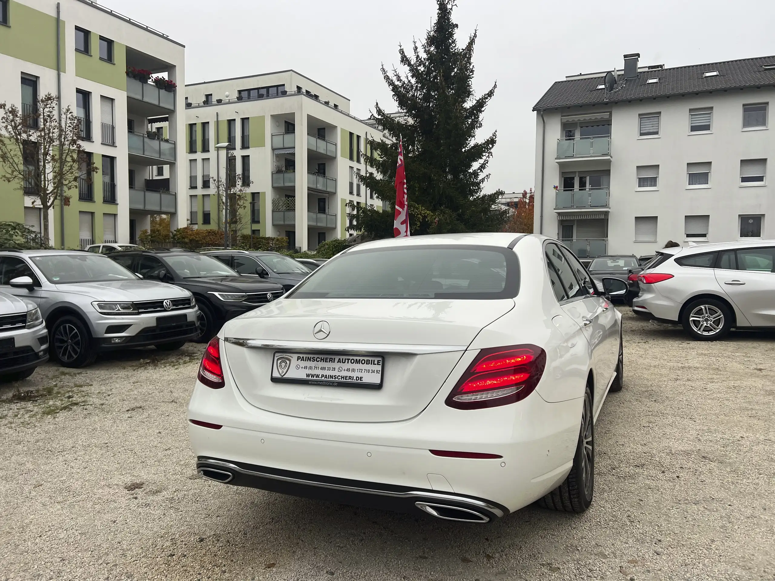 Mercedes-Benz - E 220