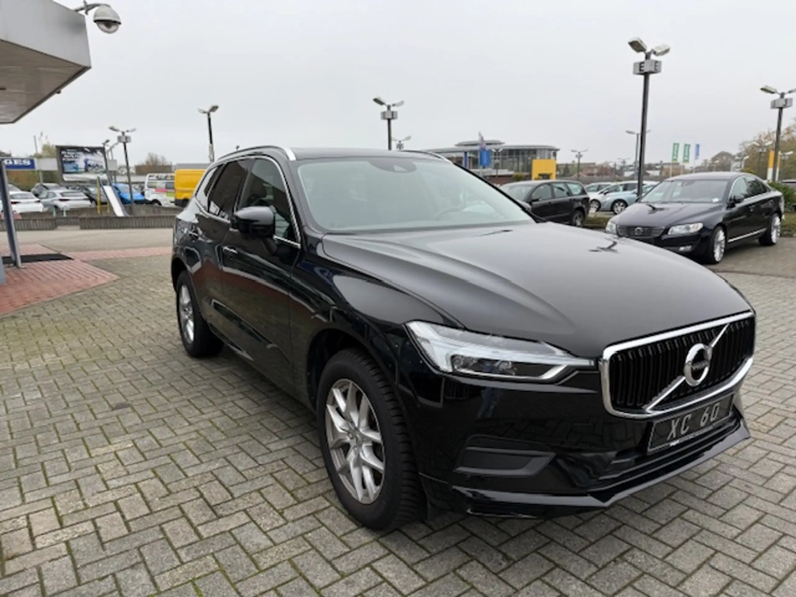 Volvo - XC60