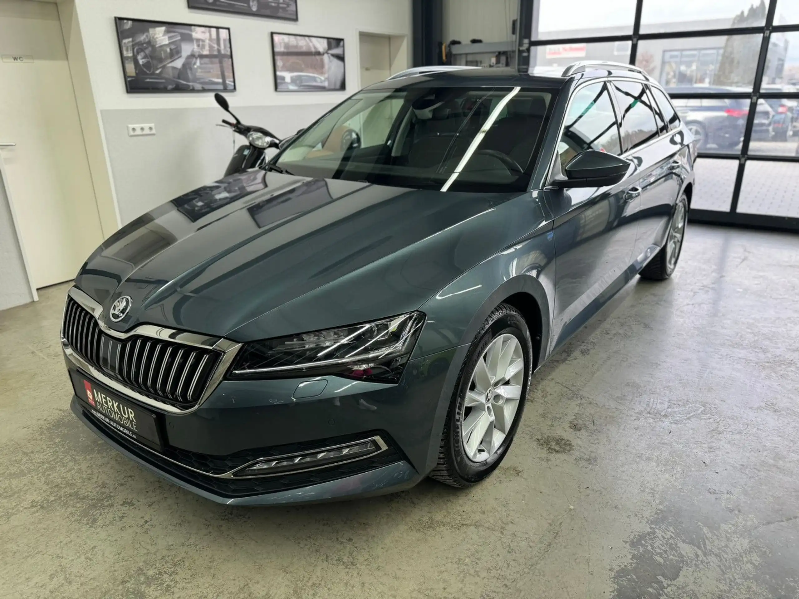 Skoda - Superb