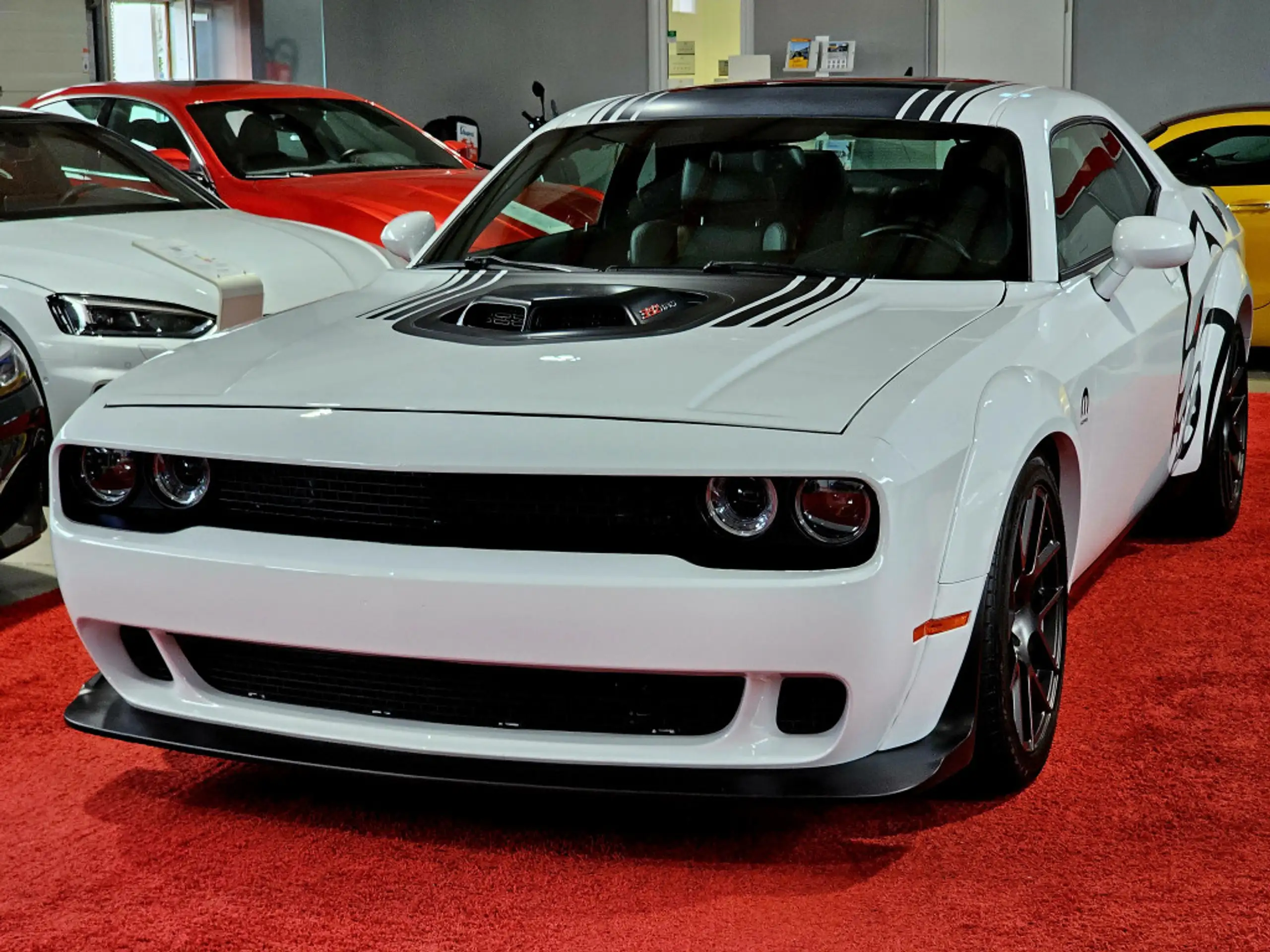 Dodge - Challenger