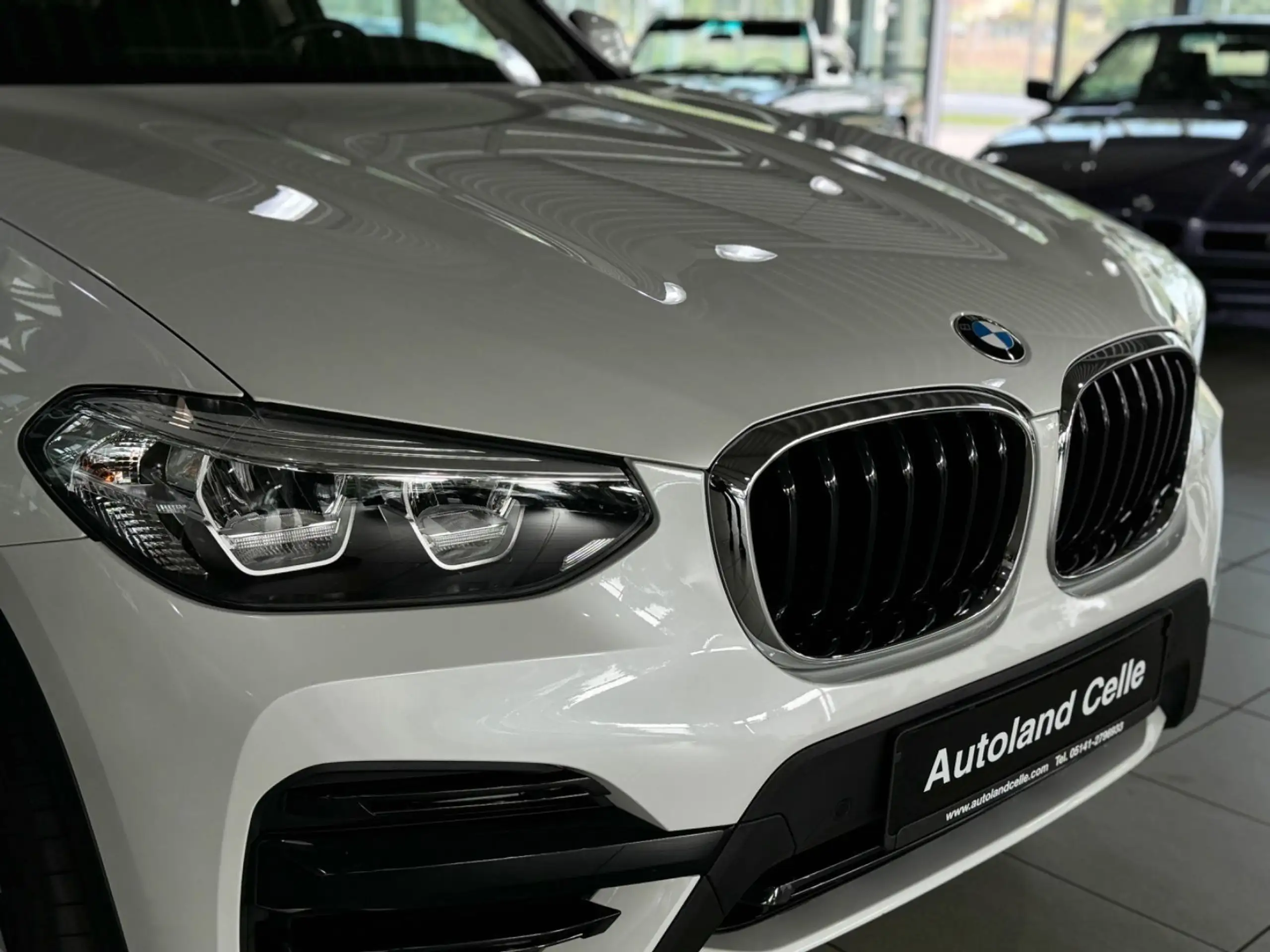 BMW - X3