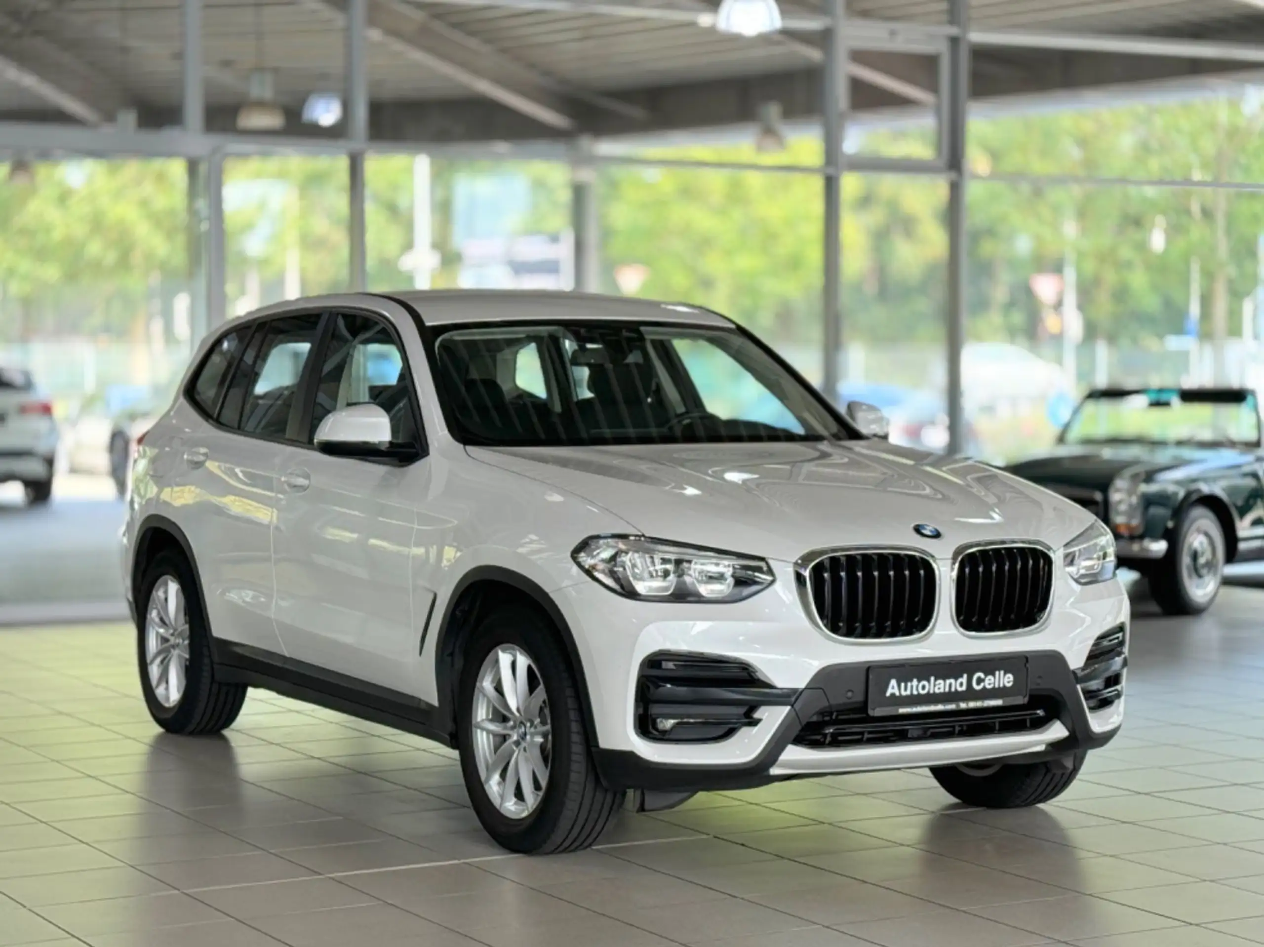 BMW - X3