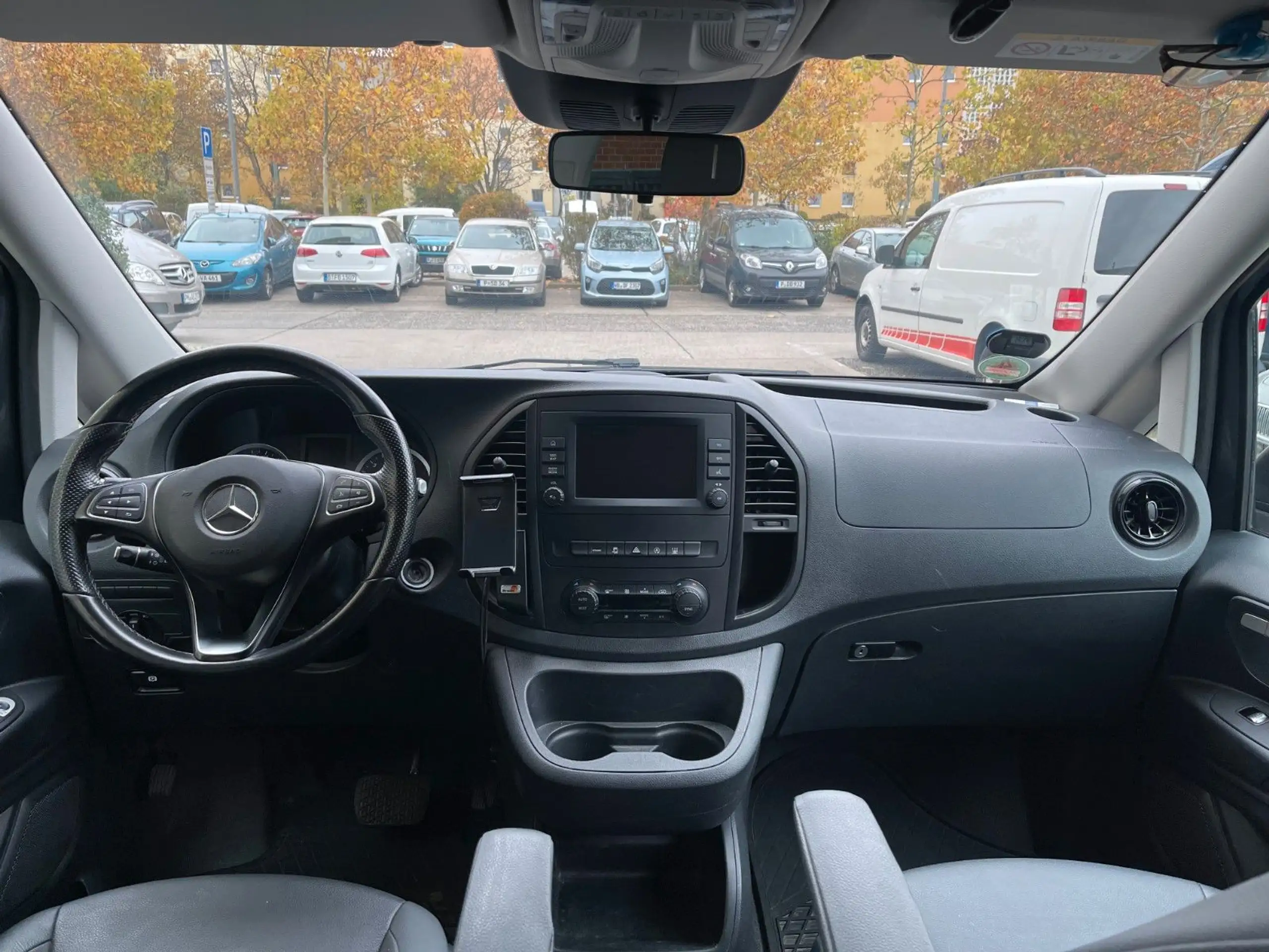 Mercedes-Benz - Vito