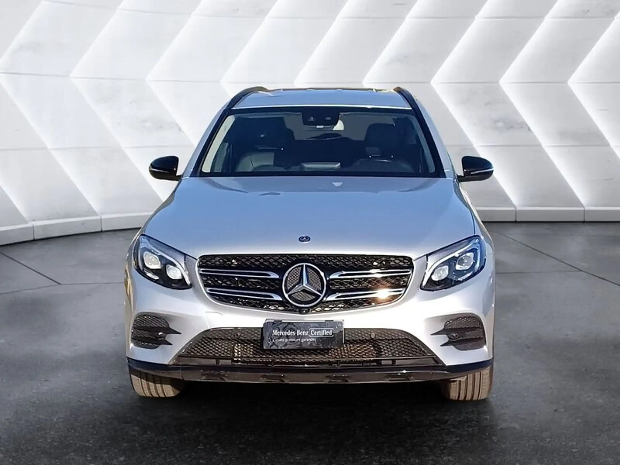 Mercedes-Benz - GLC 250