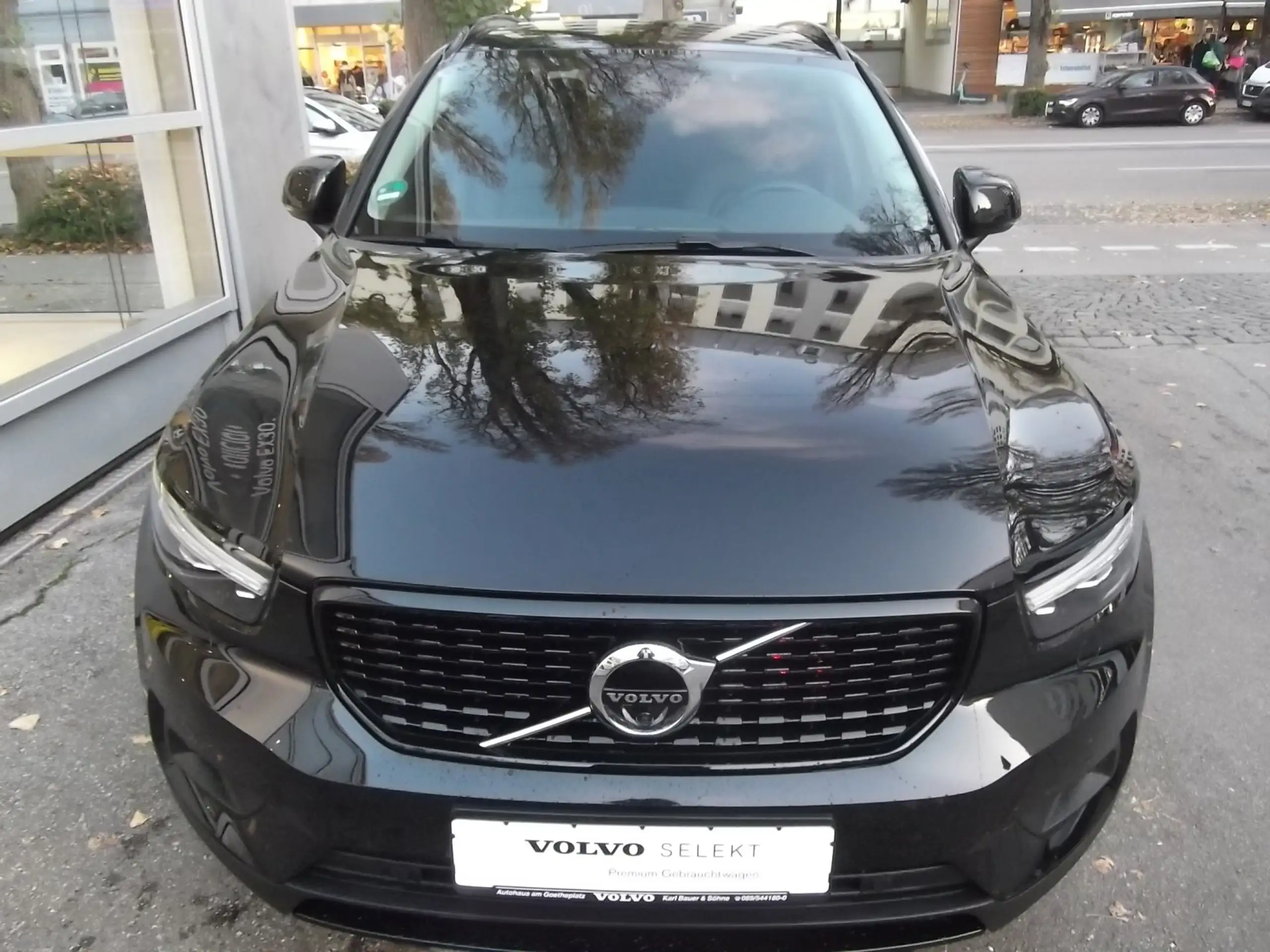 Volvo - XC40