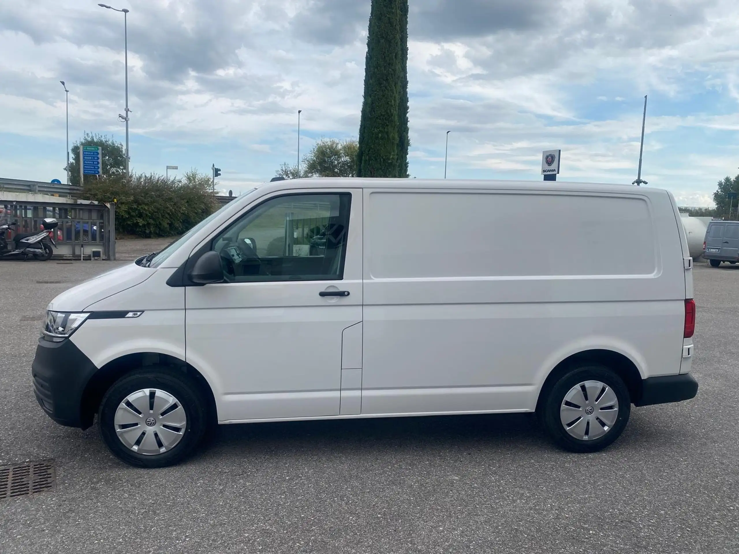 Volkswagen - T6.1 Transporter