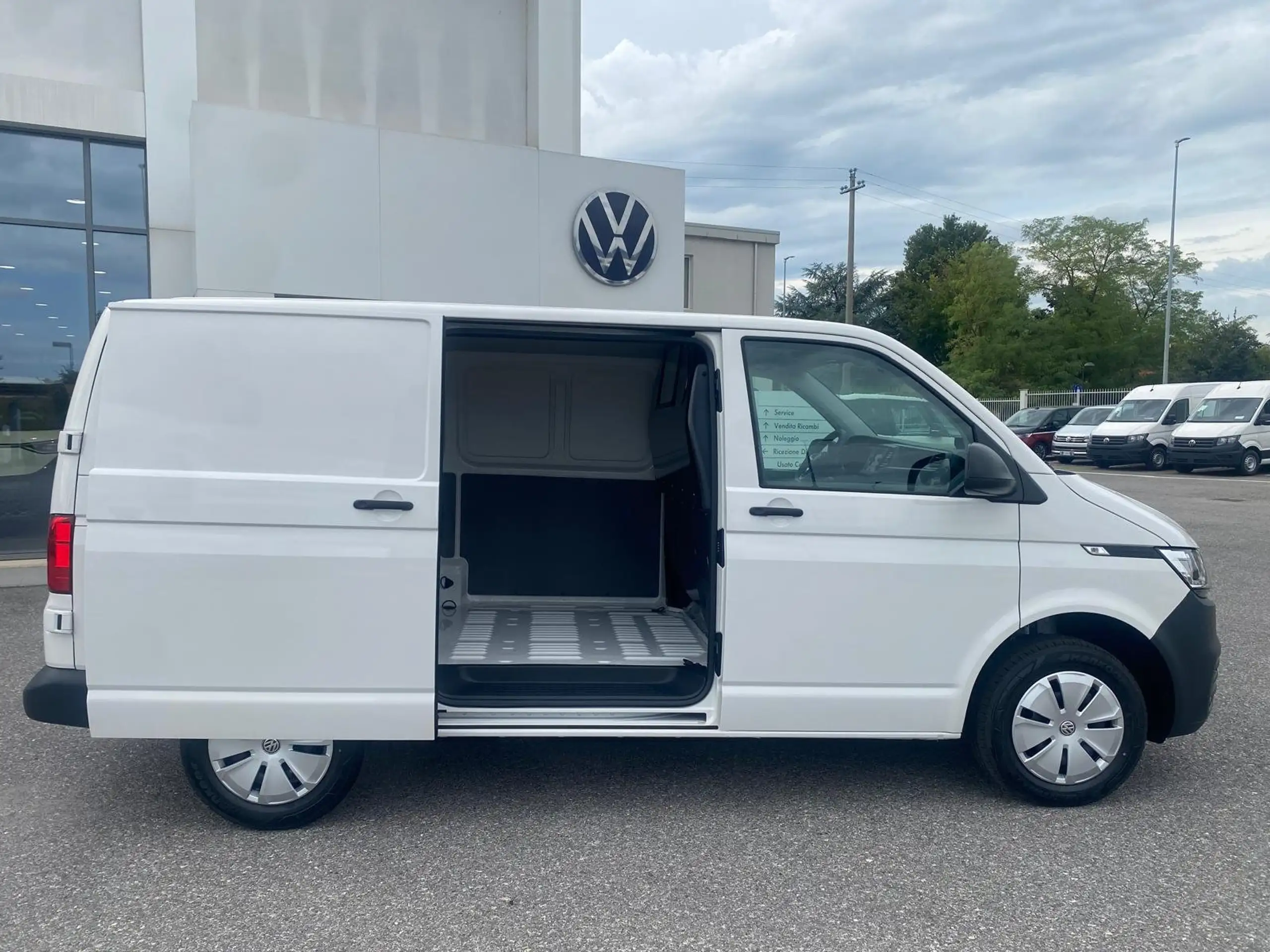 Volkswagen - T6.1 Transporter