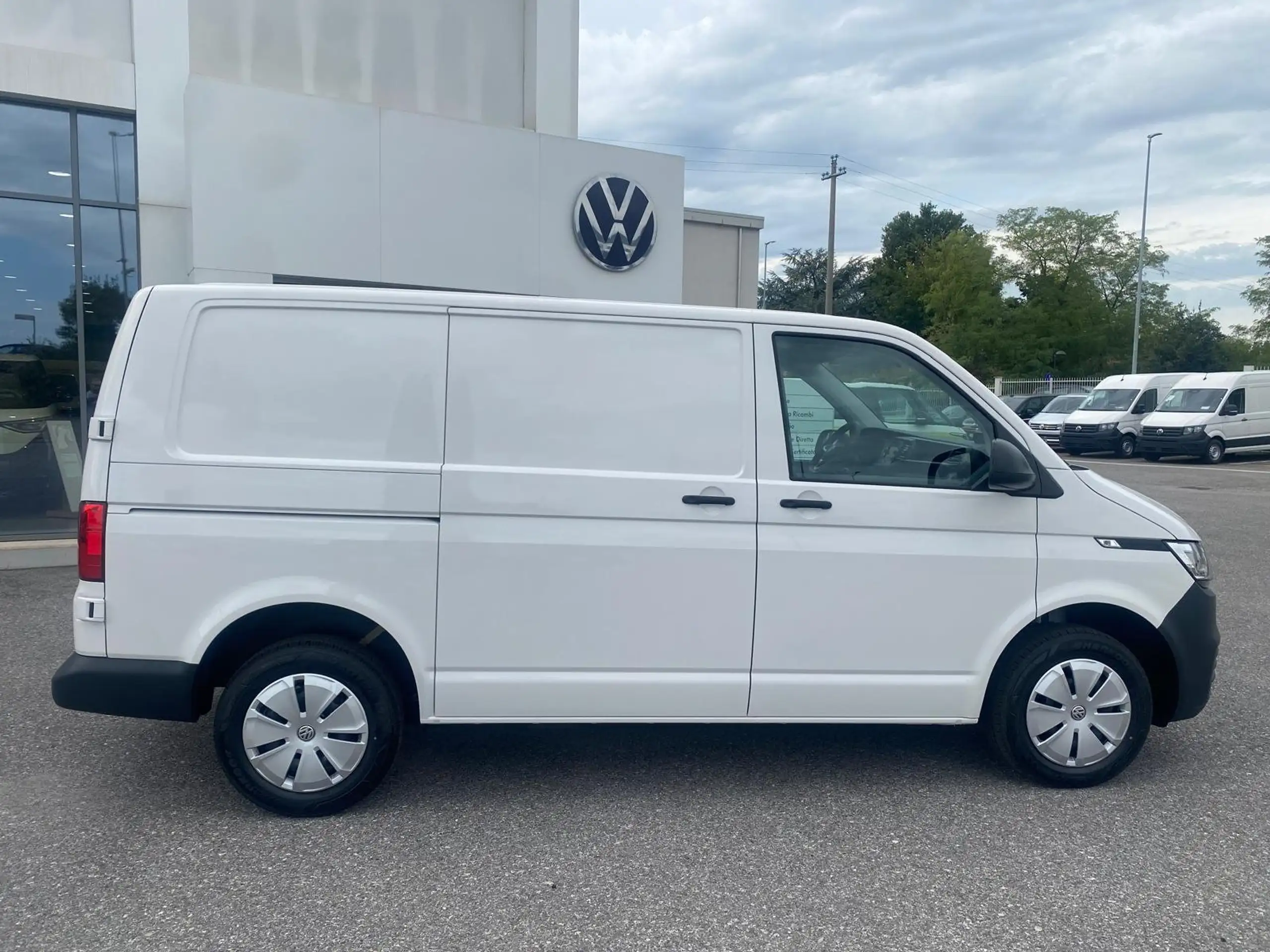 Volkswagen - T6.1 Transporter