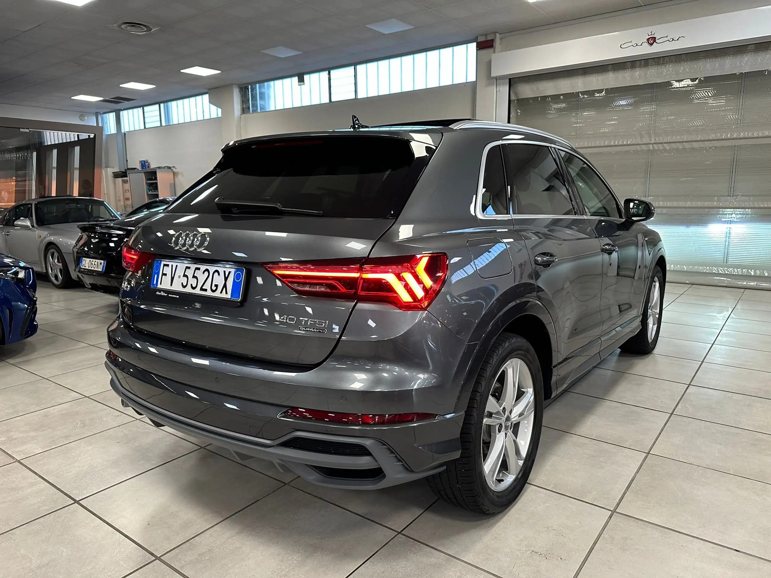 Audi - Q3