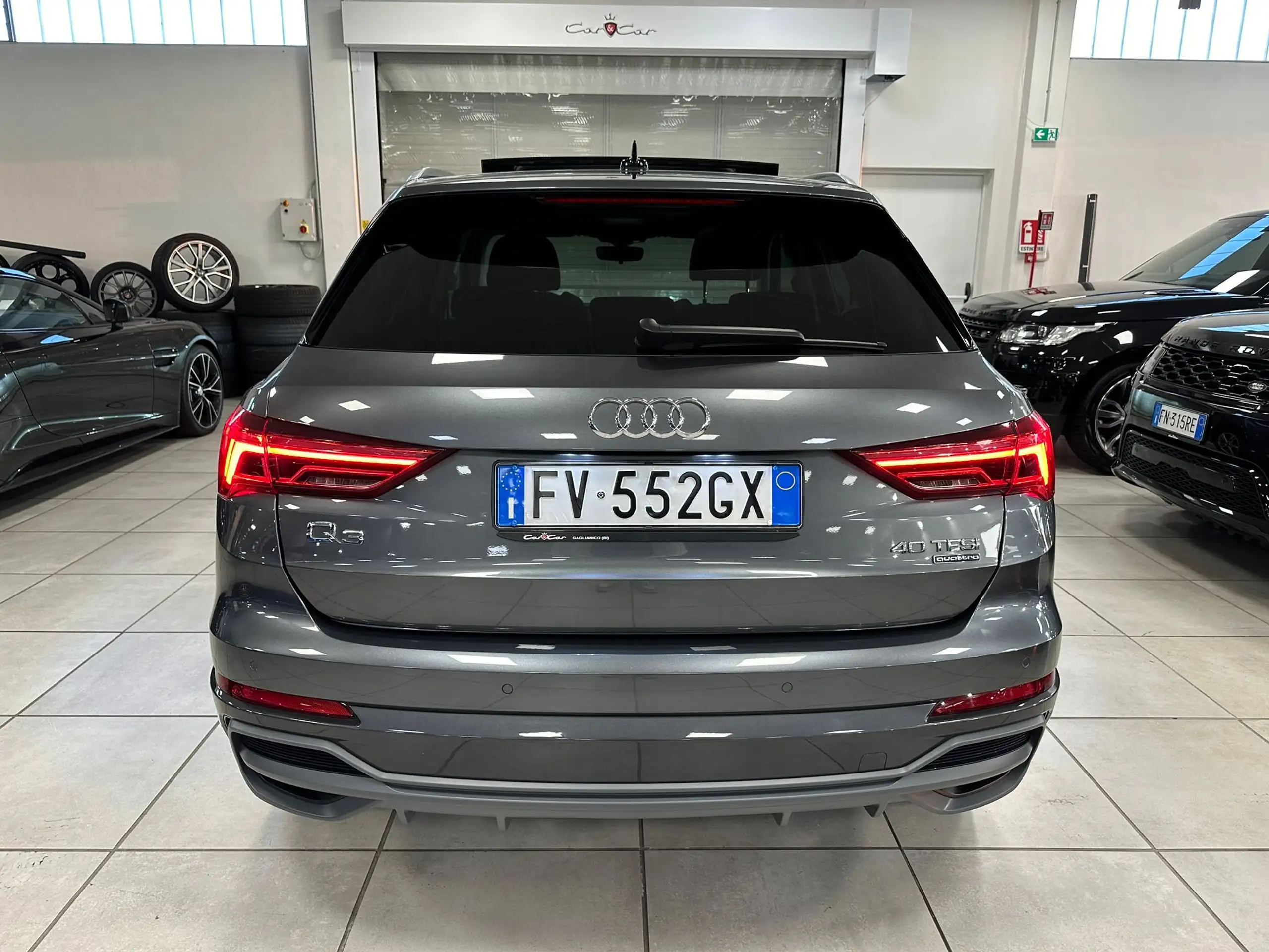 Audi - Q3