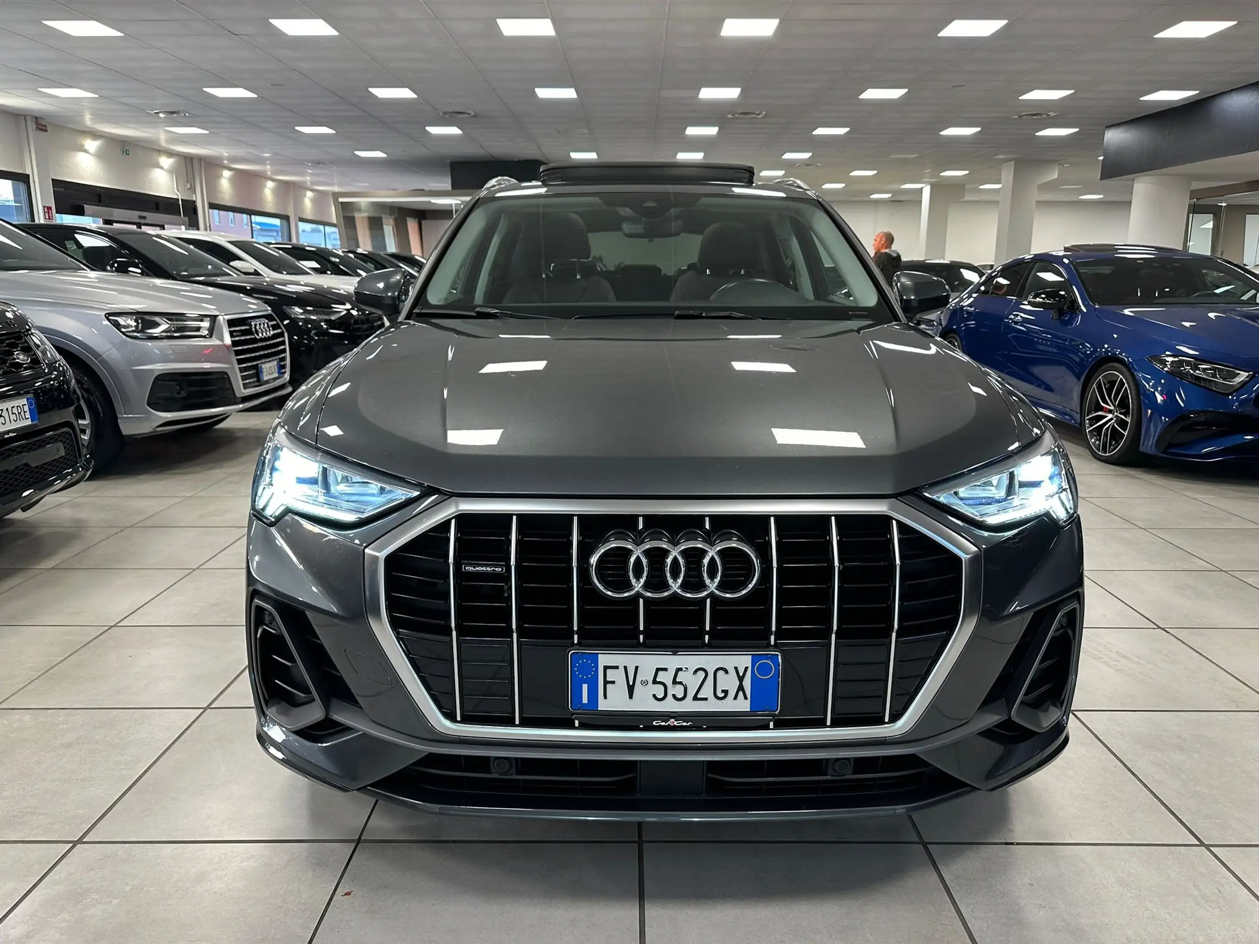 Audi - Q3