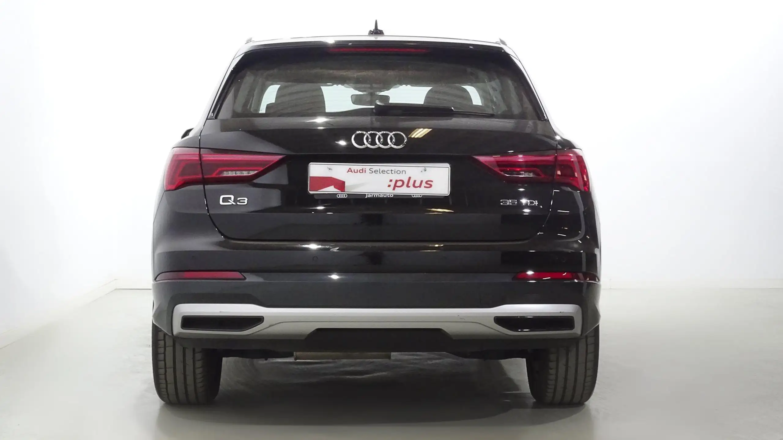 Audi - Q3