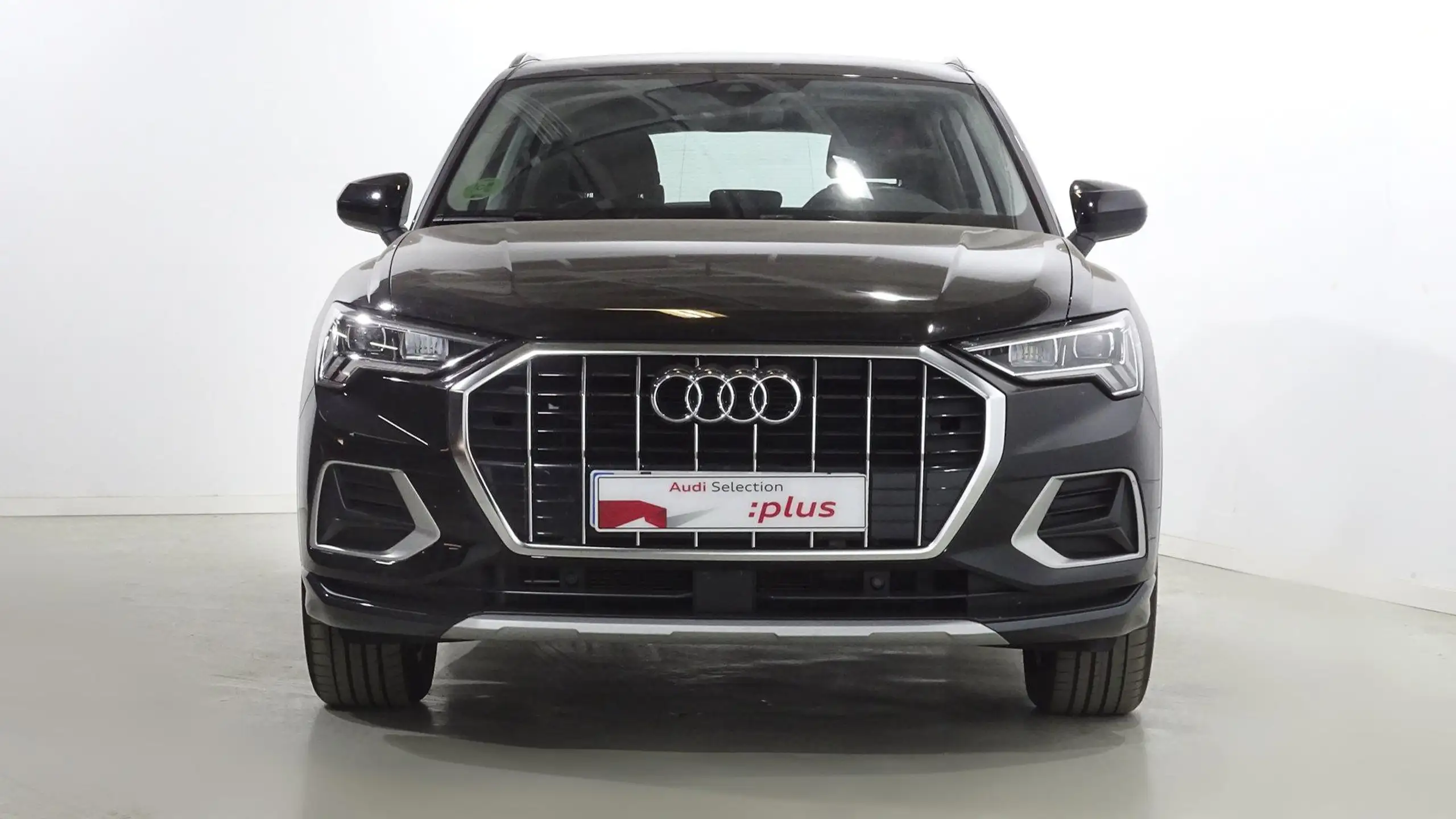 Audi - Q3