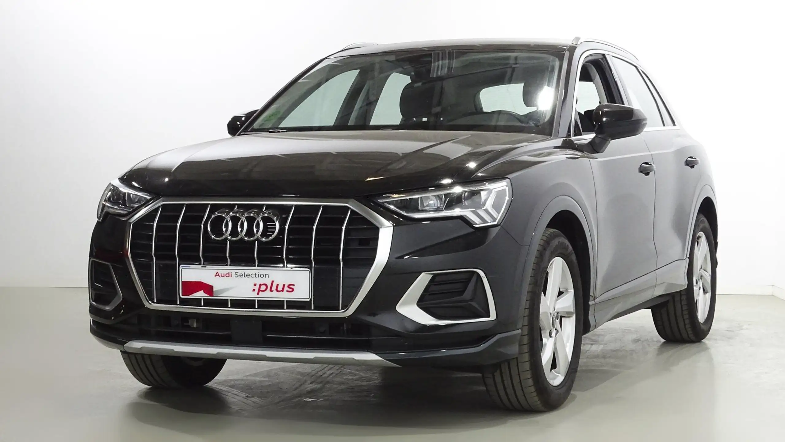 Audi - Q3