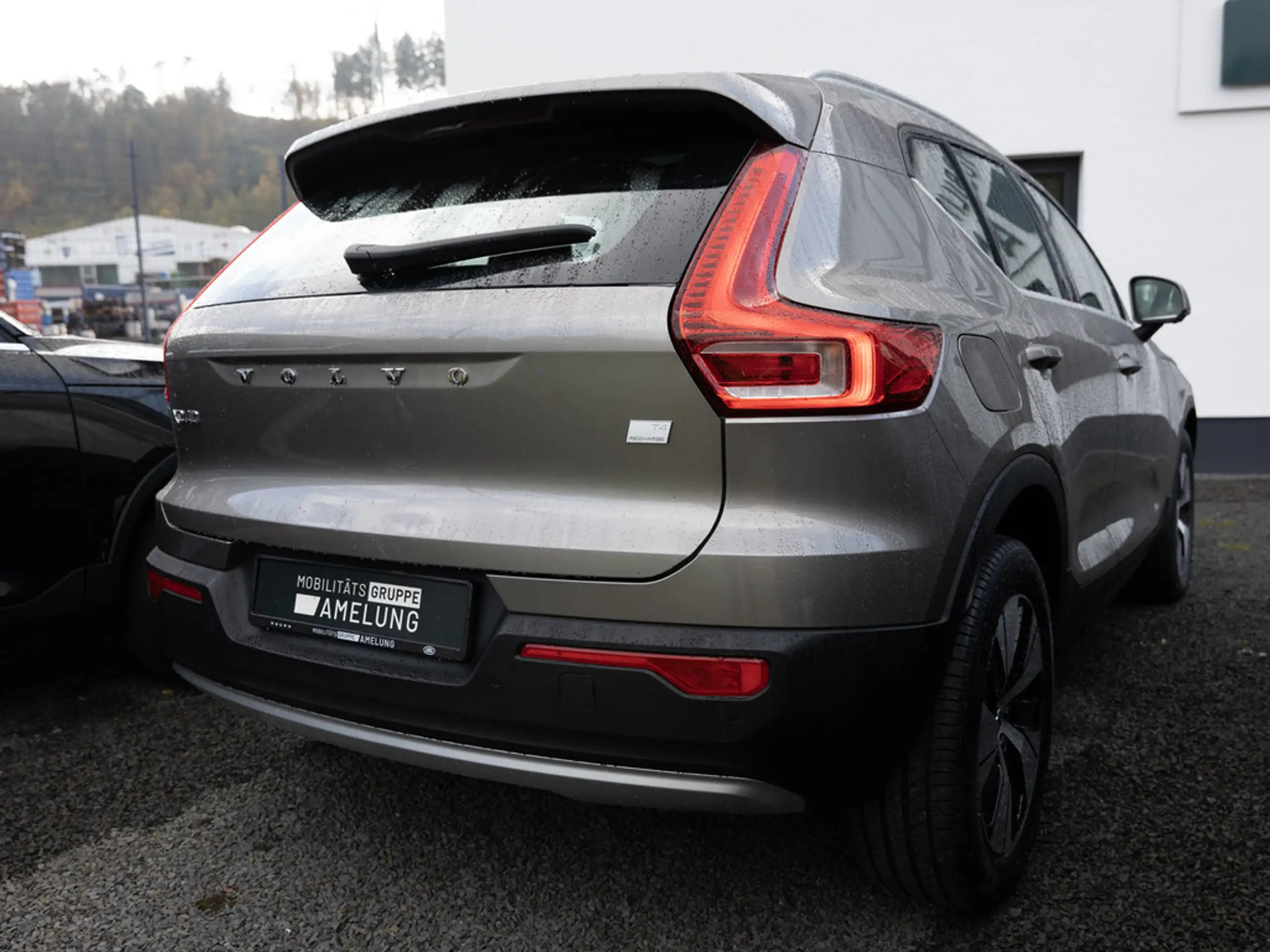 Volvo - XC40