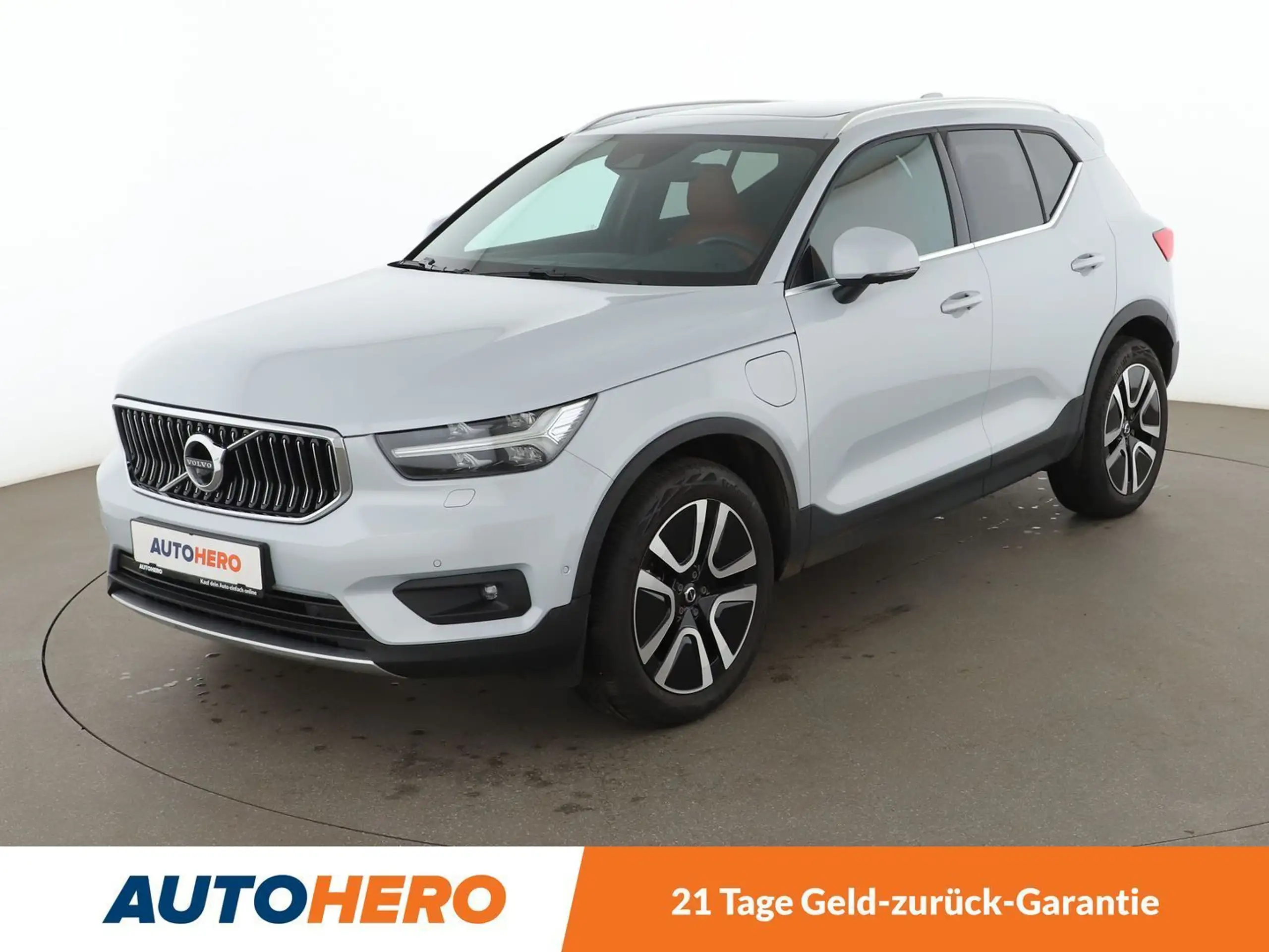 Volvo - XC40