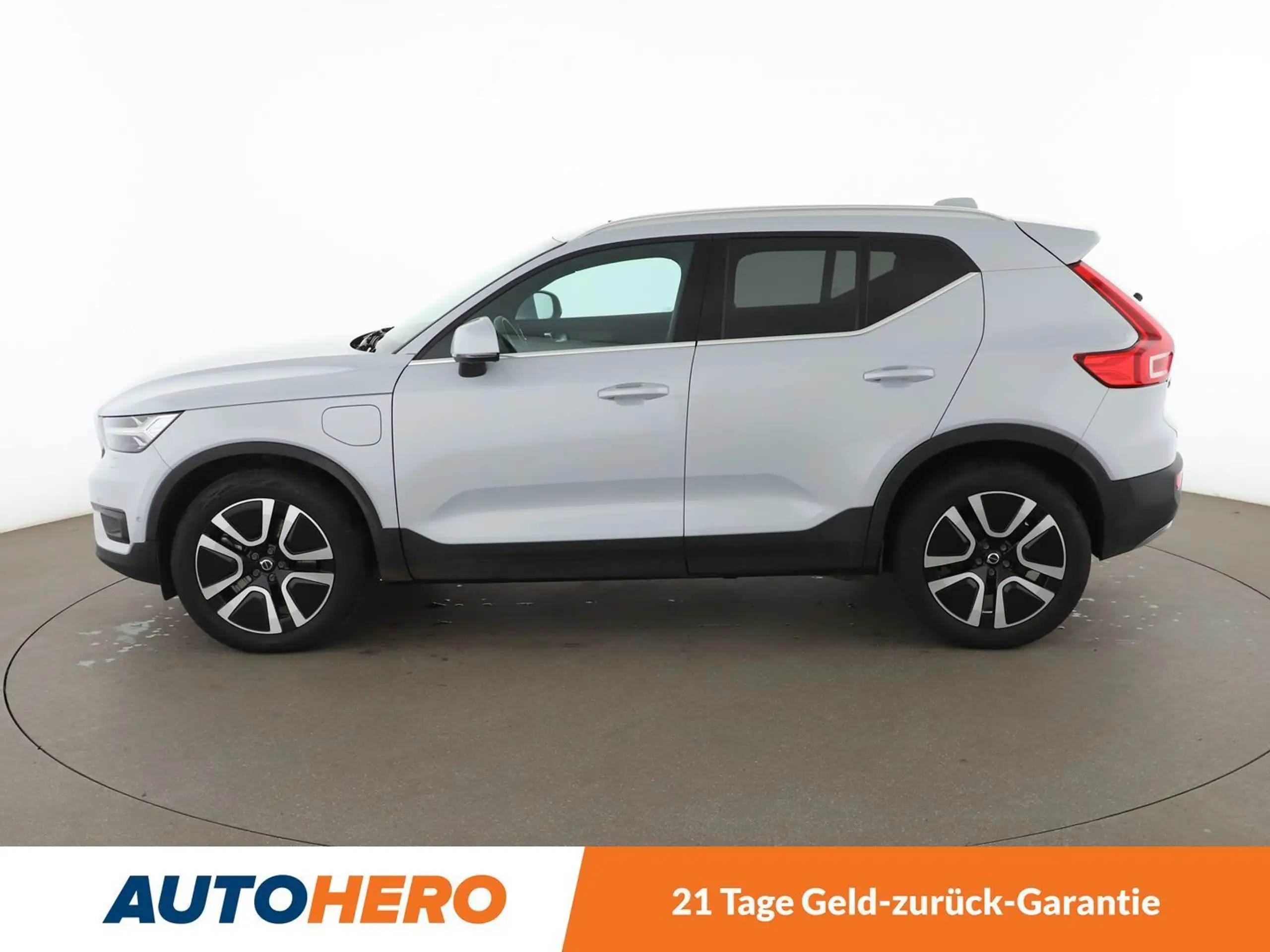 Volvo - XC40