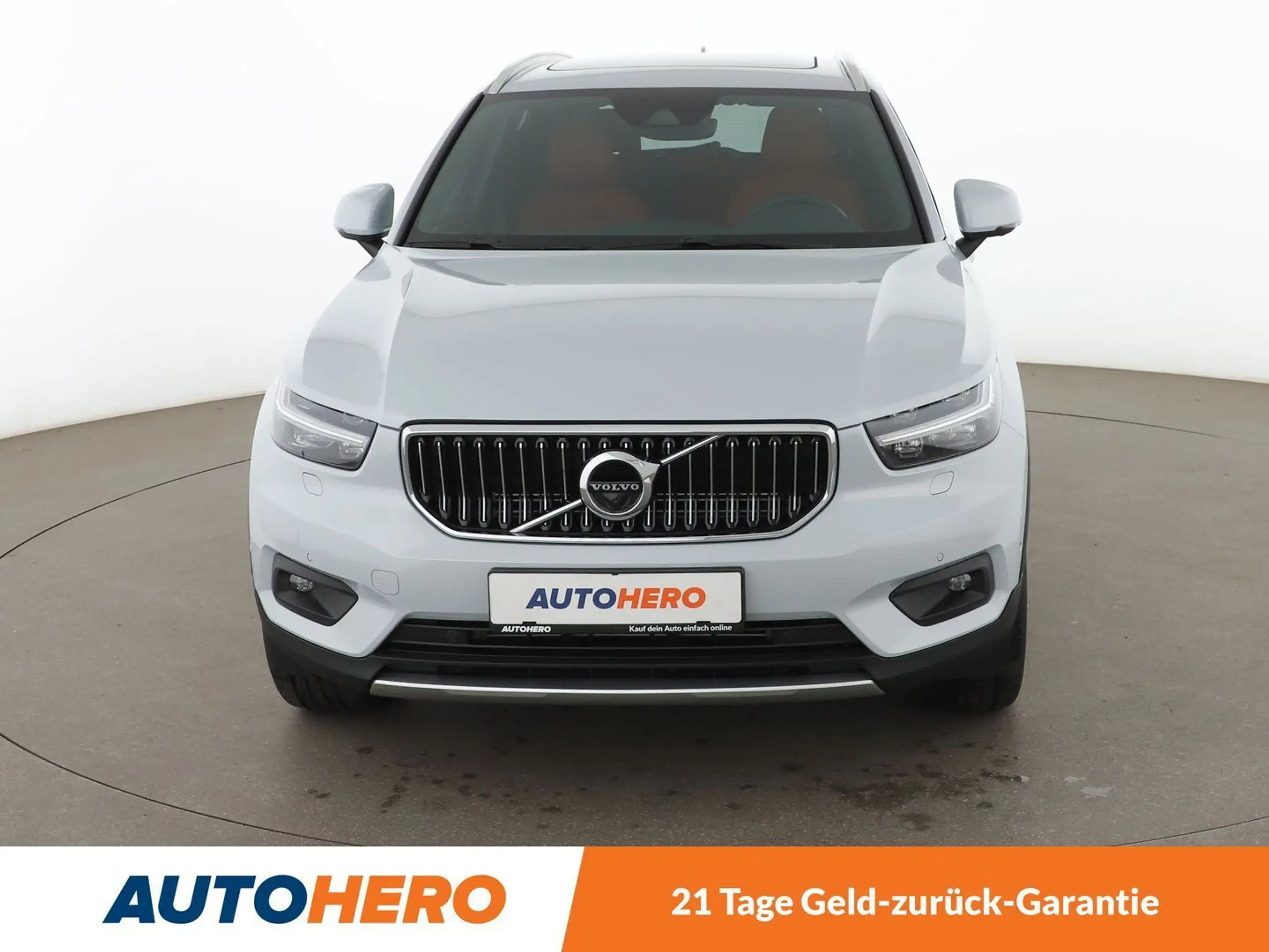 Volvo - XC40