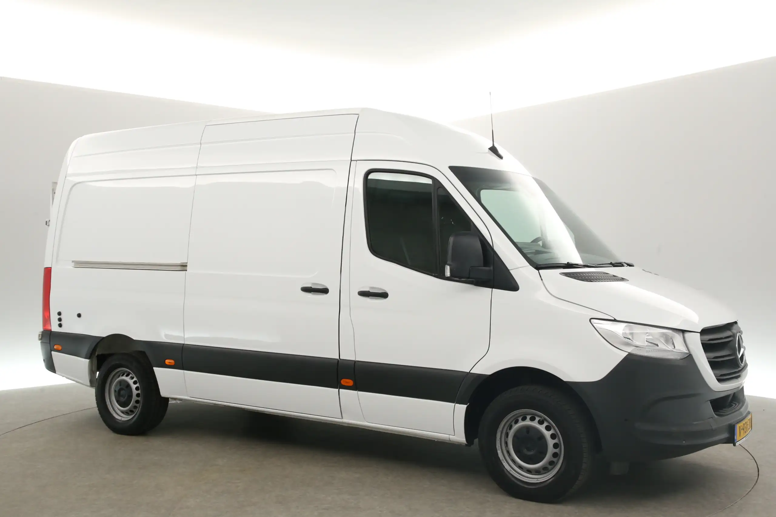 Mercedes-Benz - Sprinter