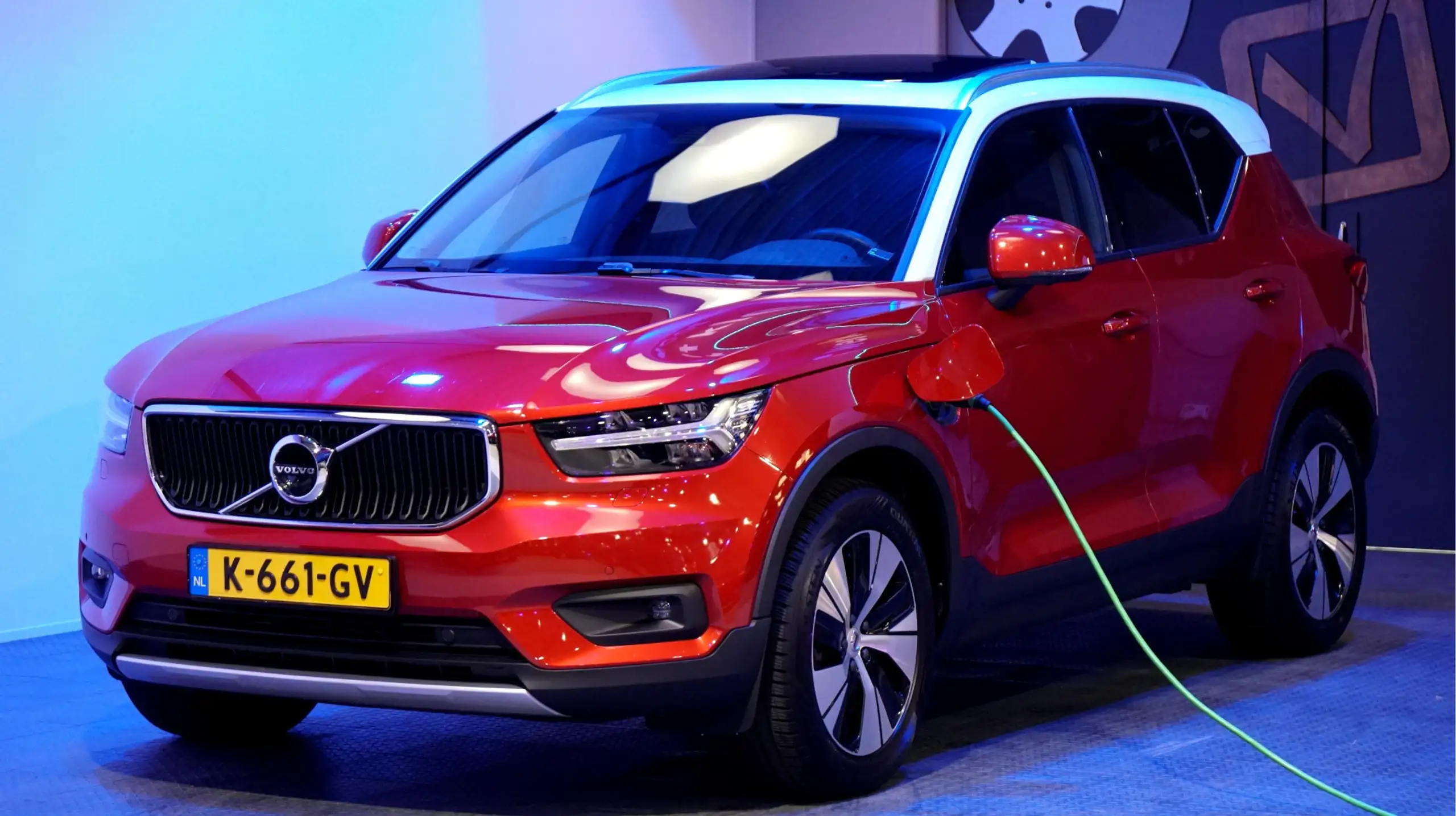 Volvo - XC40