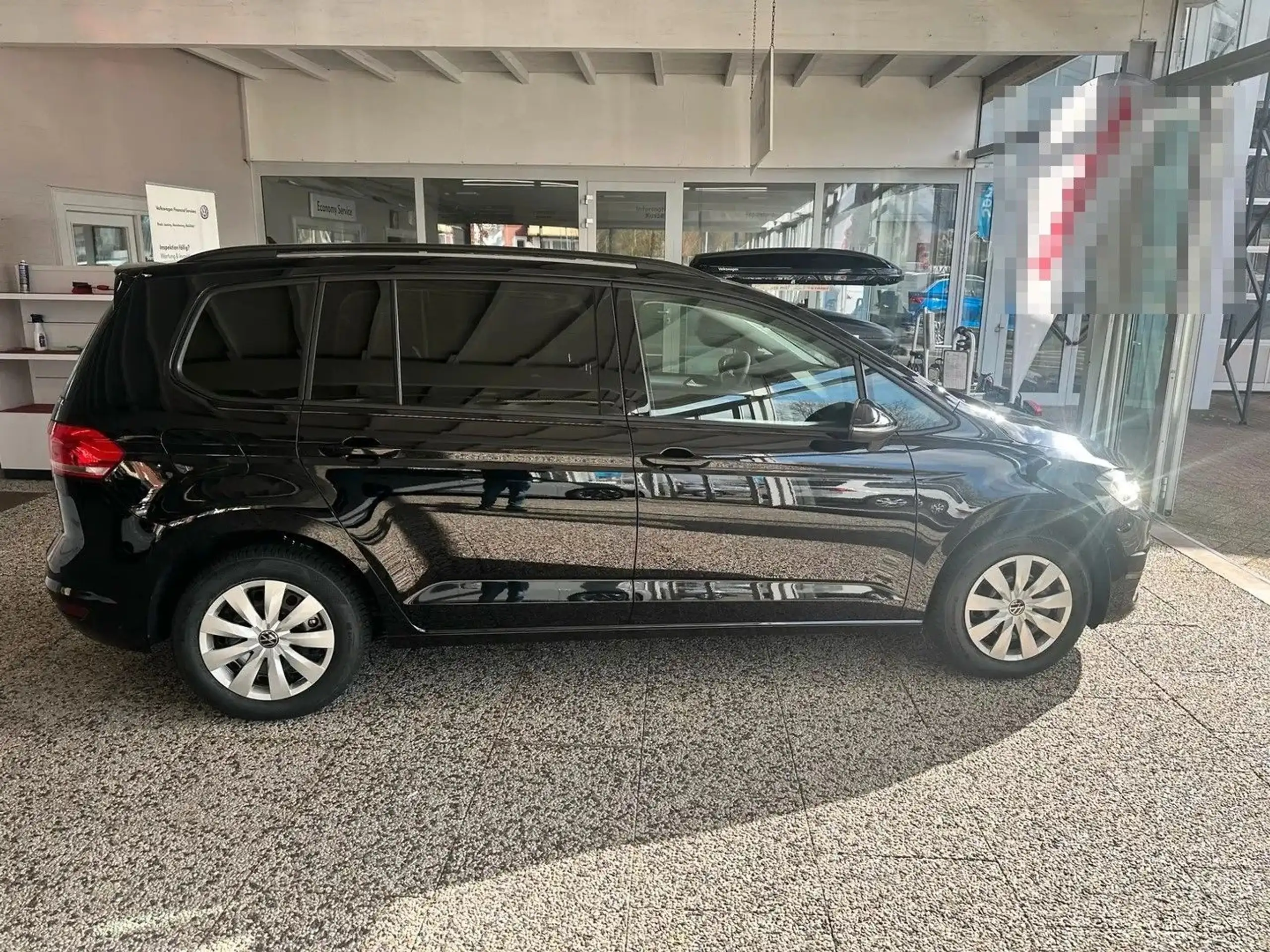 Volkswagen - Touran