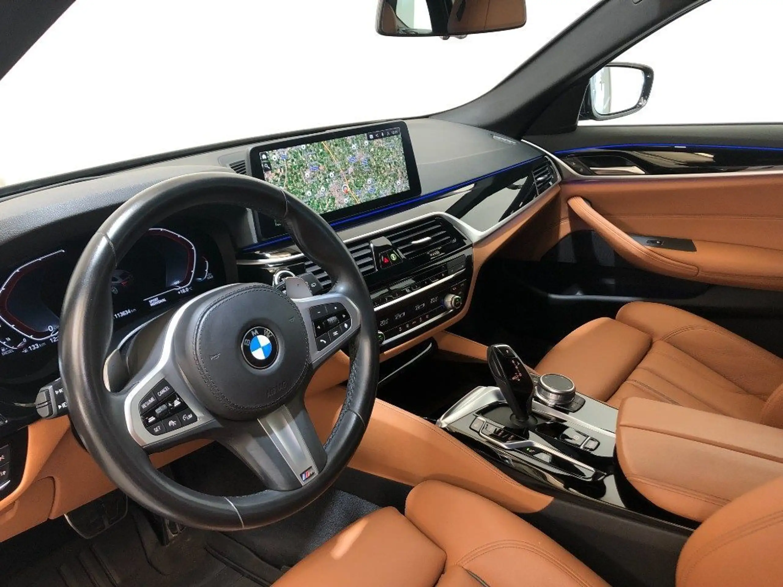 BMW - 520