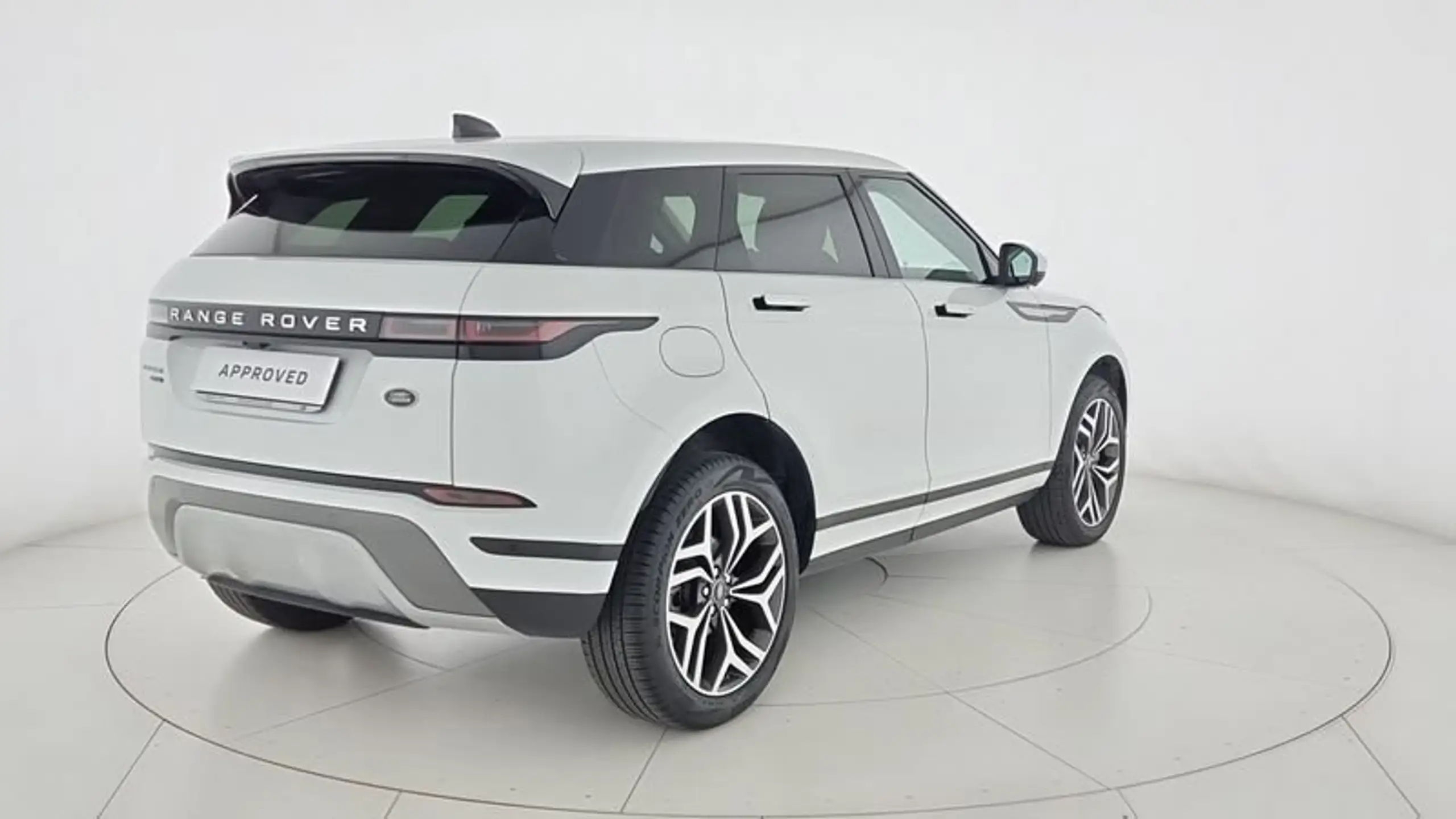 Land Rover - Range Rover Evoque