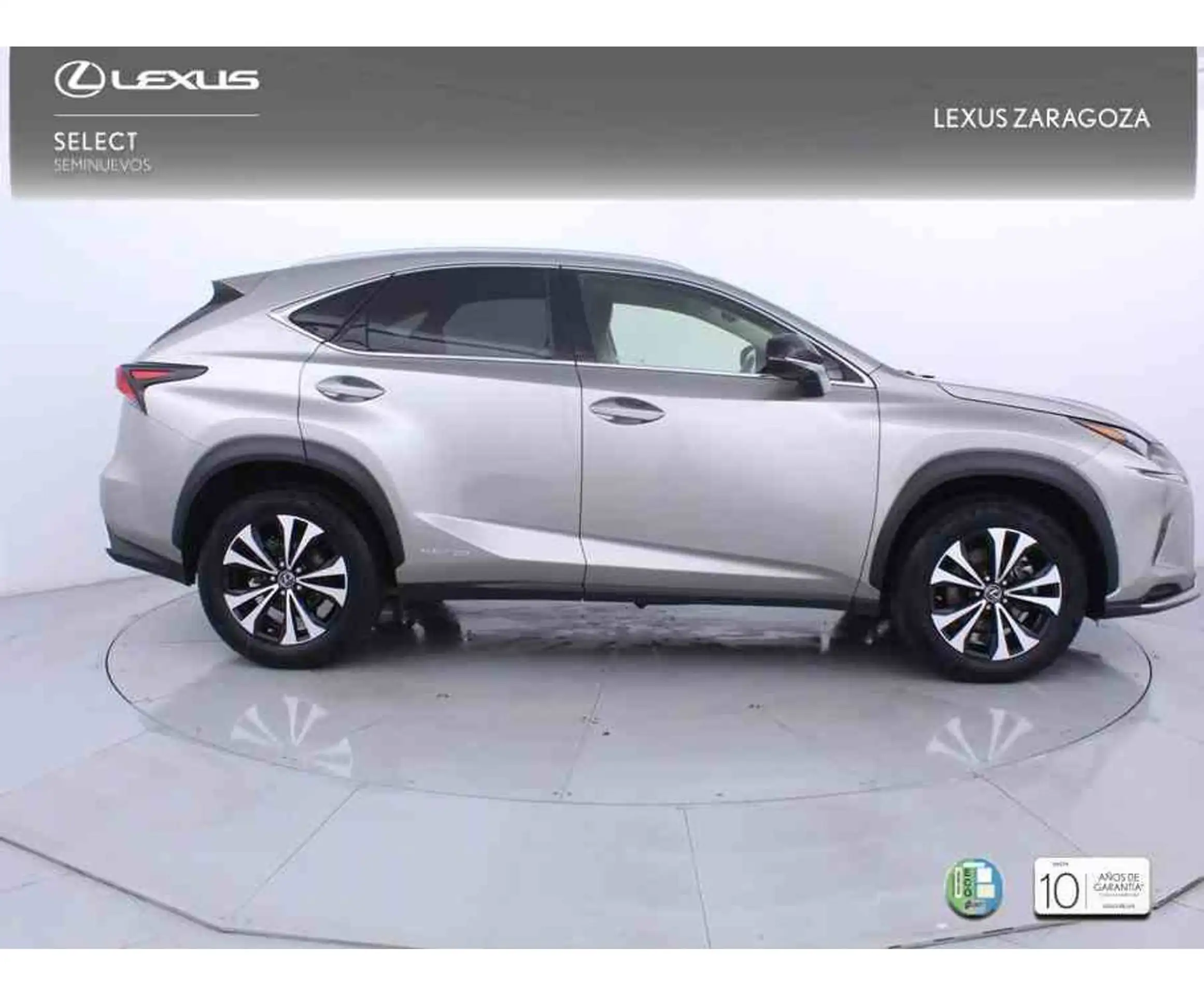 Lexus - NX 300