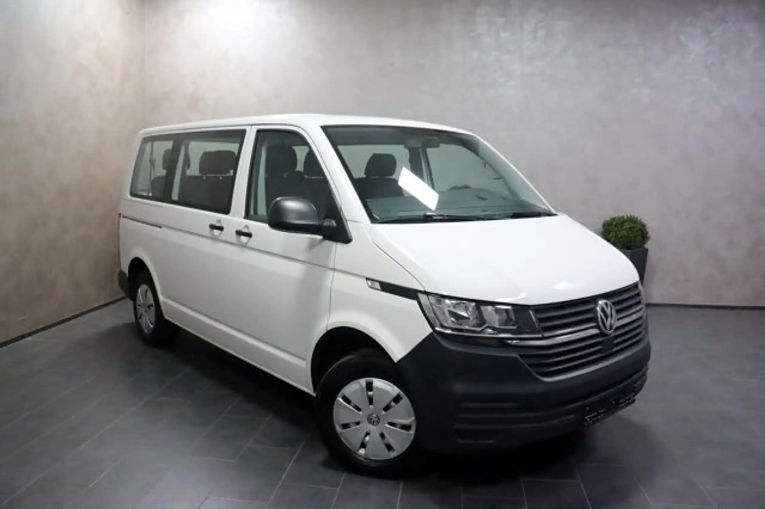 Volkswagen - T6.1 Transporter