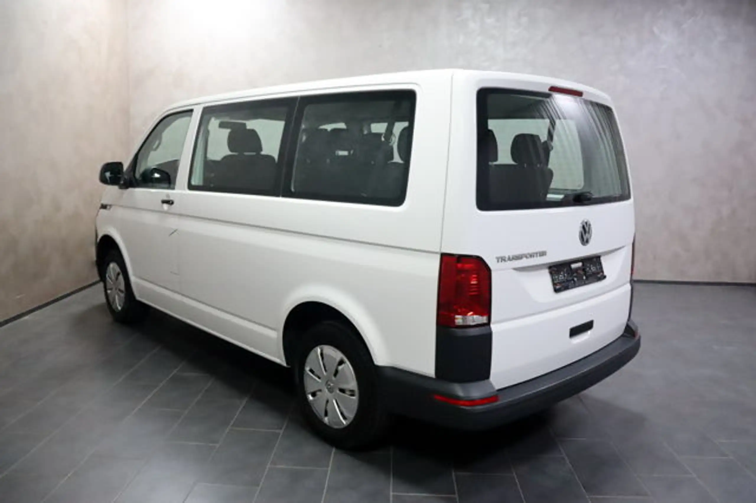 Volkswagen - T6.1 Transporter