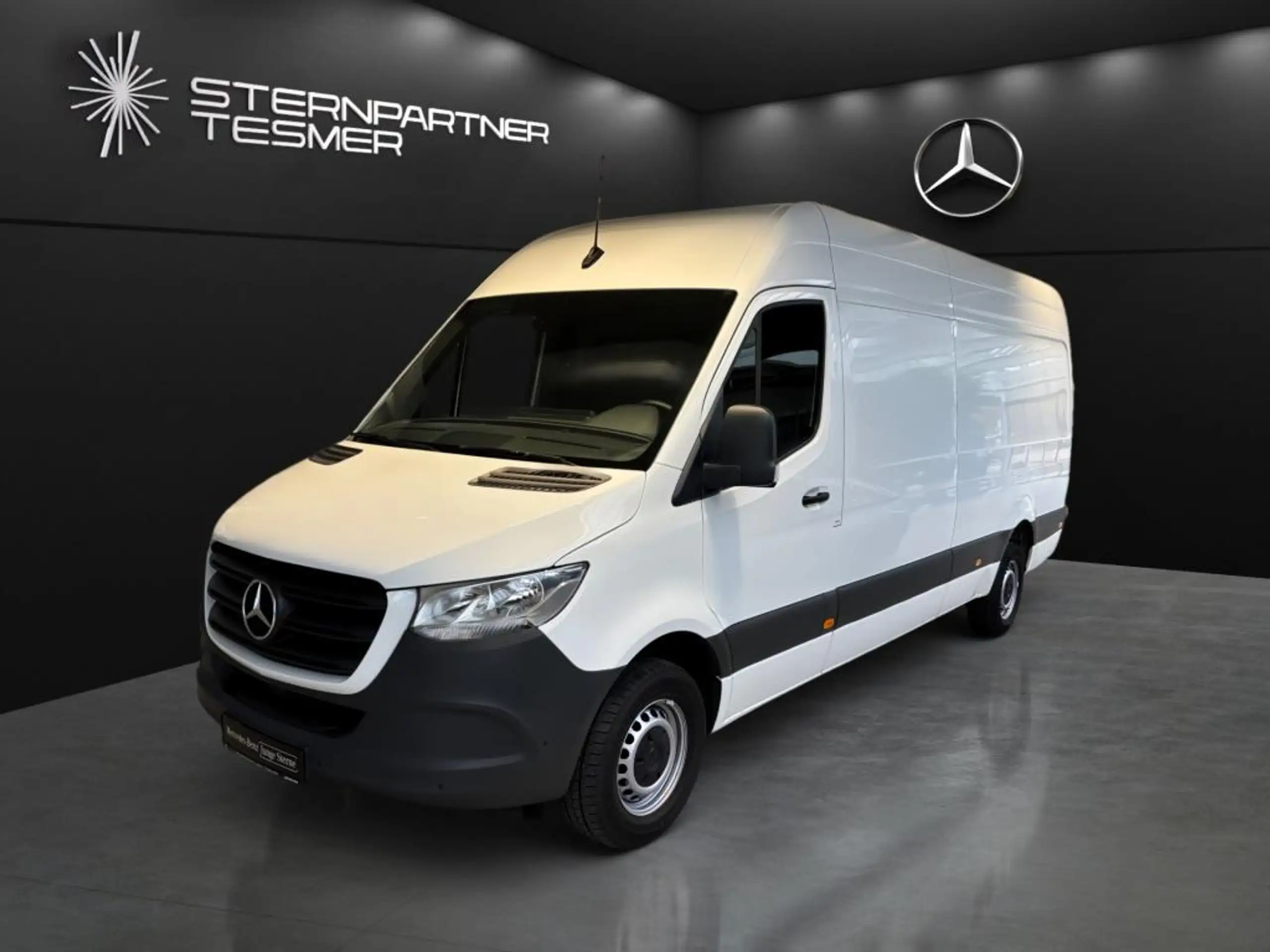 Mercedes-Benz - Sprinter