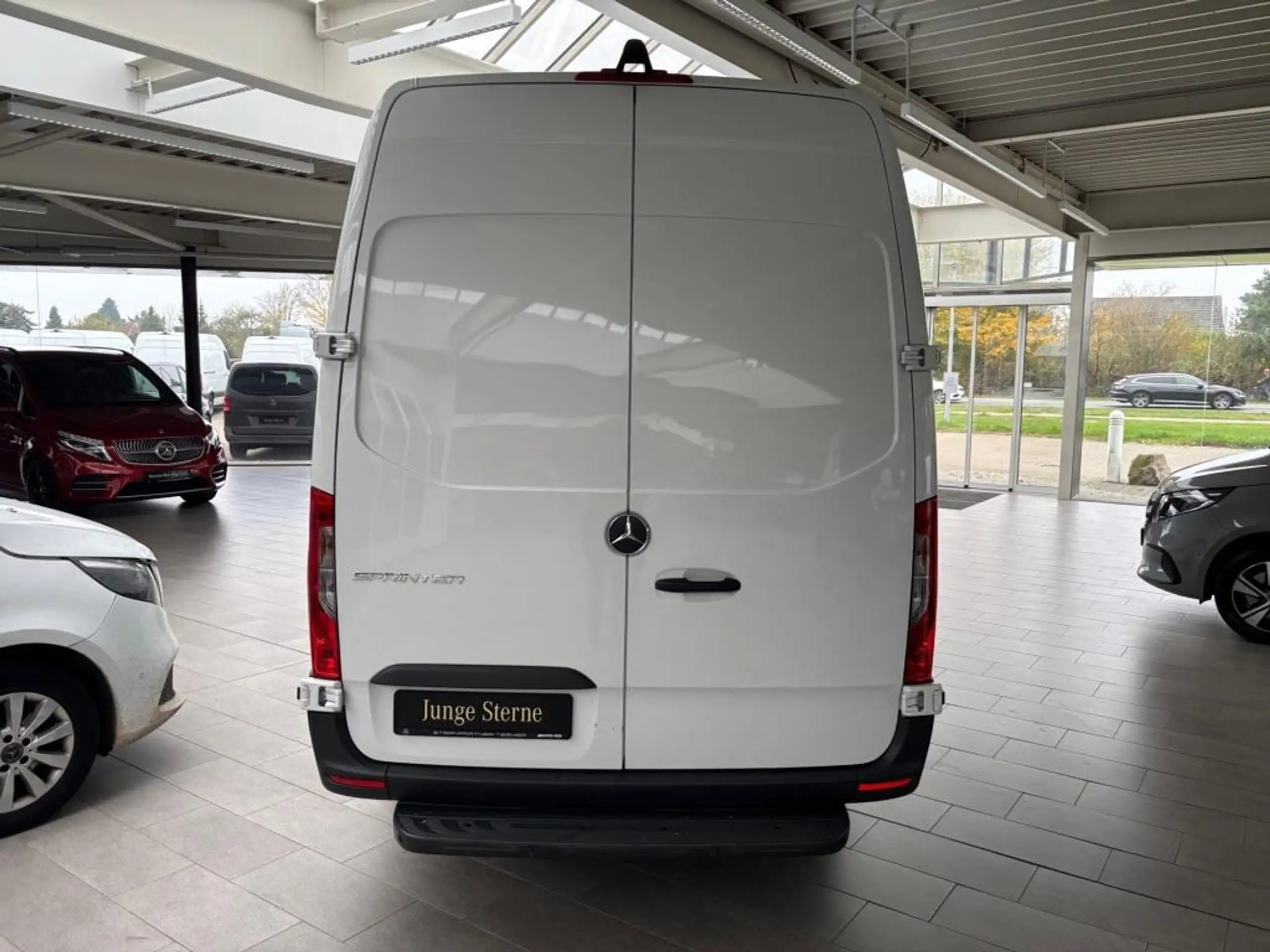 Mercedes-Benz - Sprinter