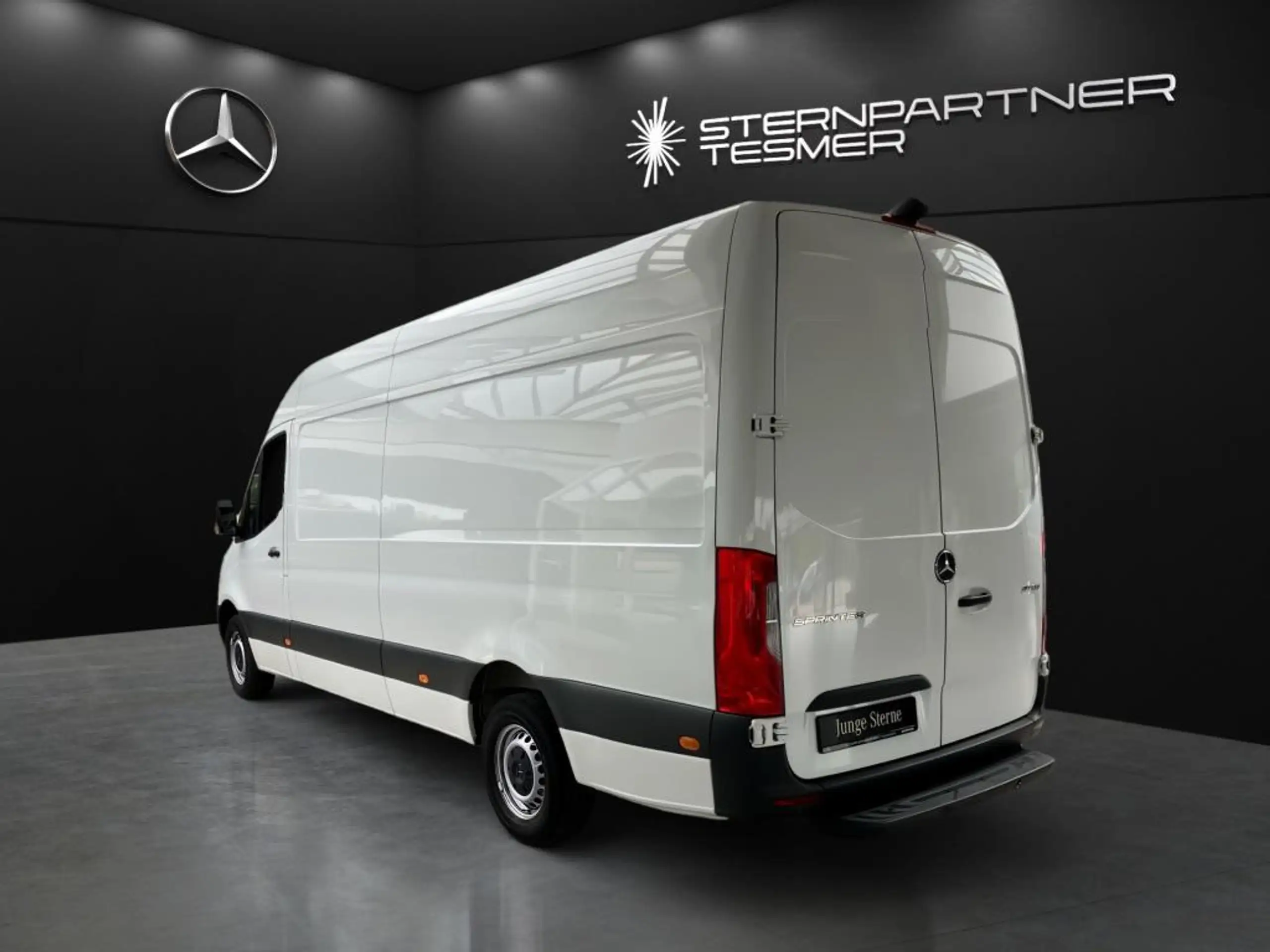 Mercedes-Benz - Sprinter