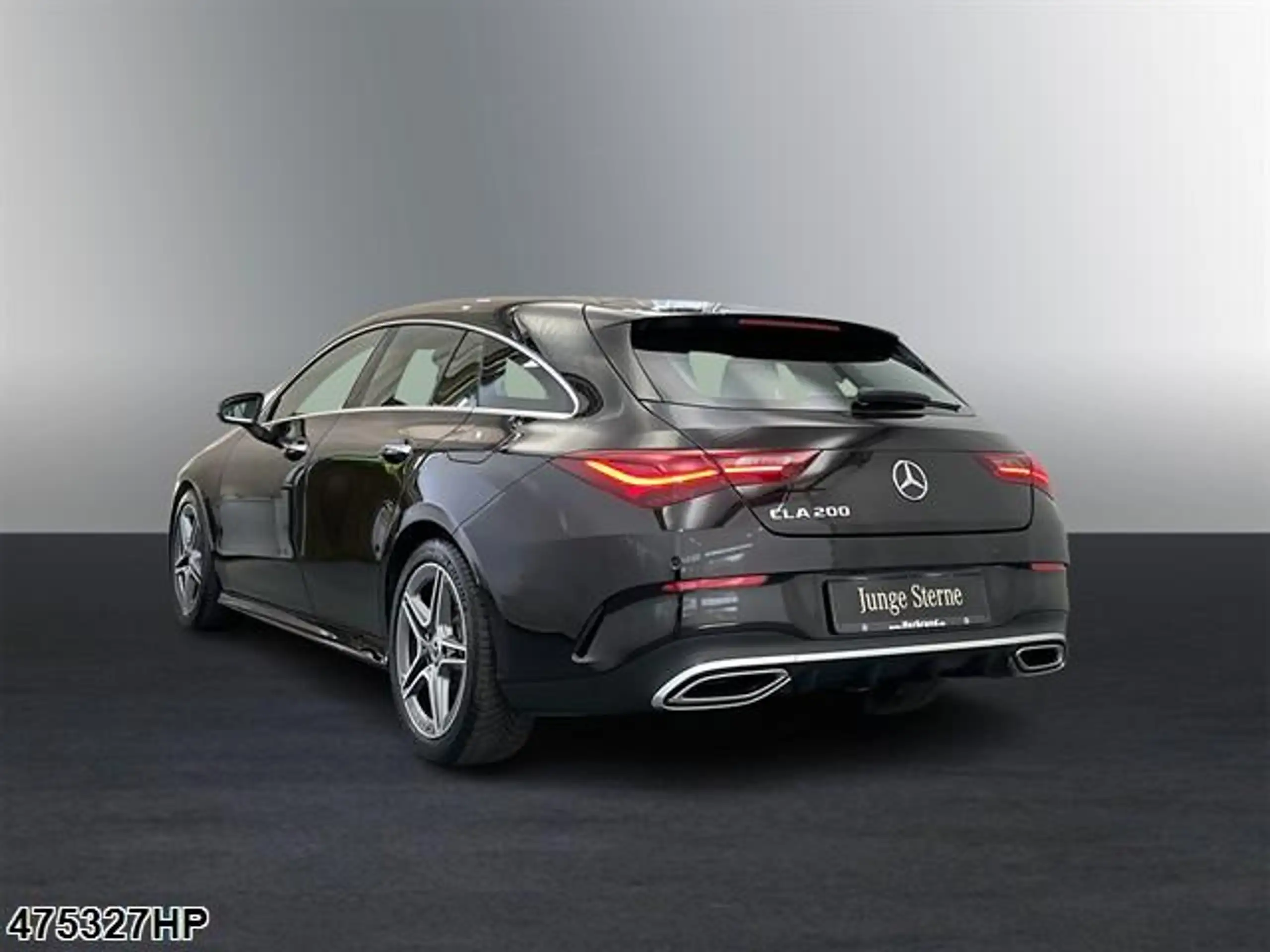 Mercedes-Benz - CLA 200