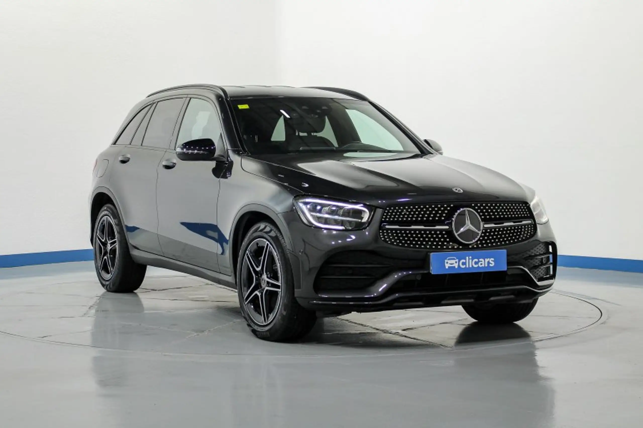 Mercedes-Benz - GLC 200