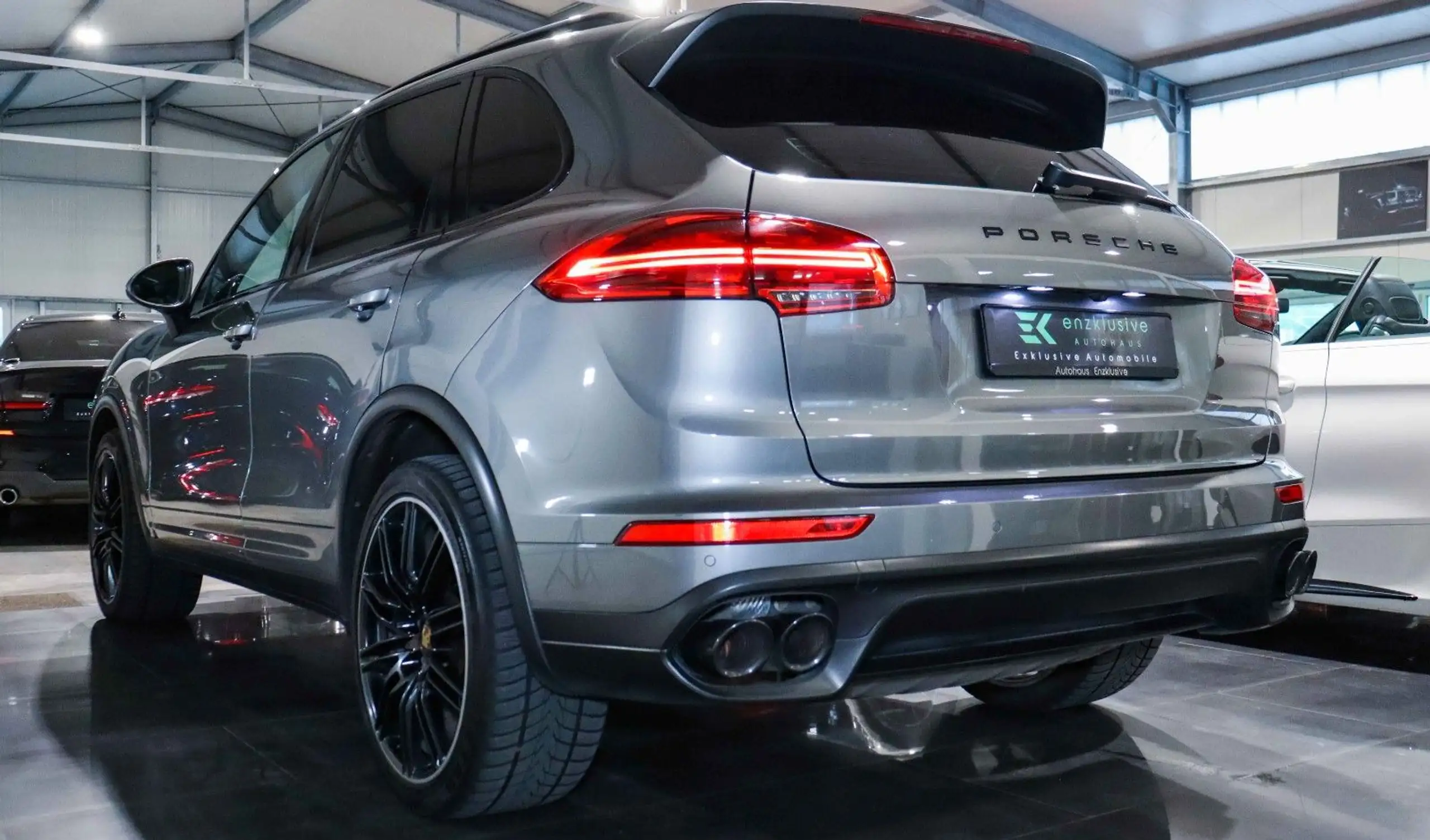 Porsche - Cayenne