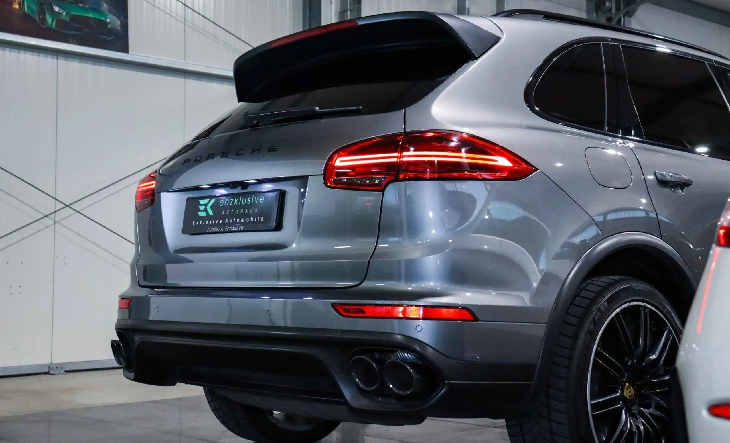 Porsche - Cayenne