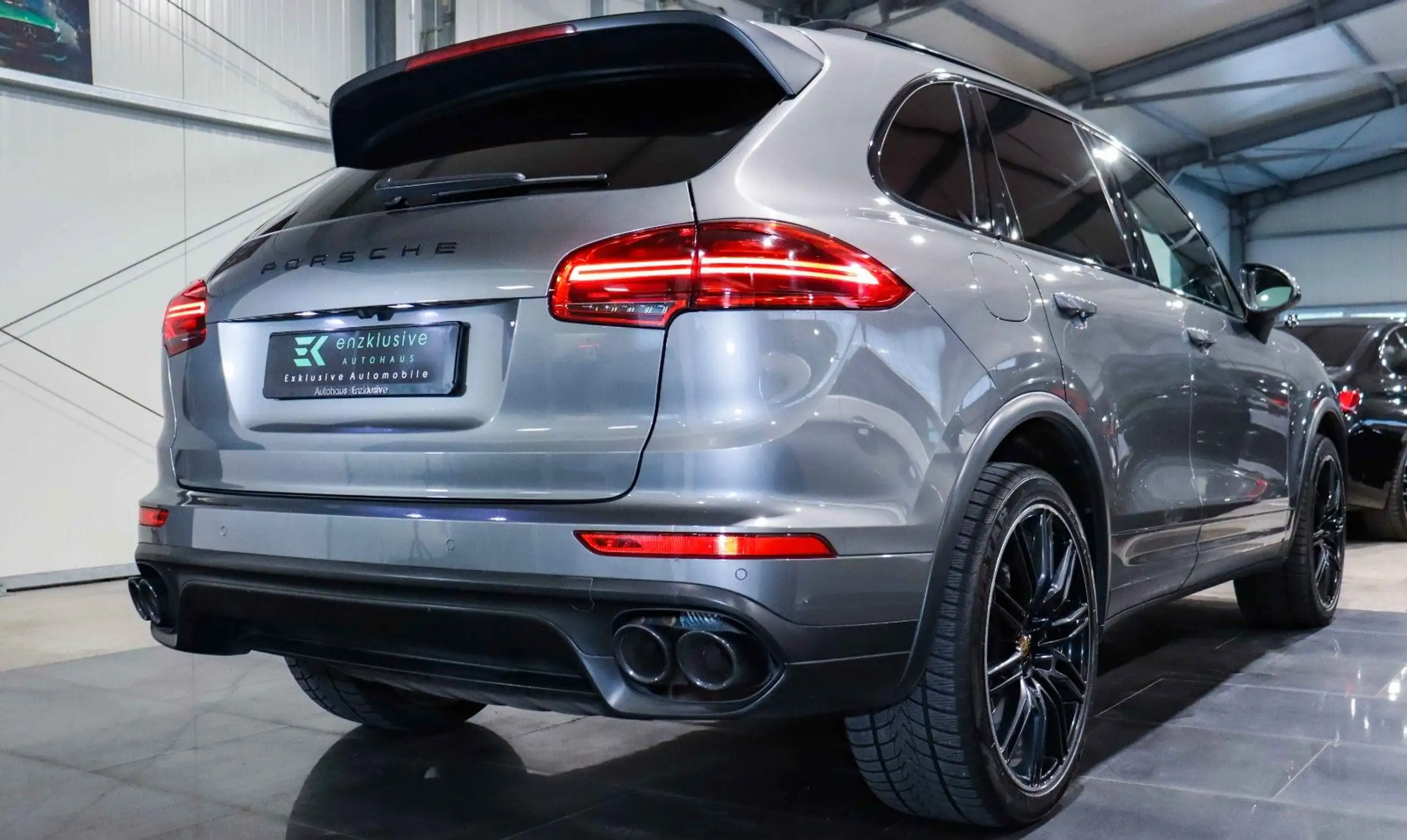 Porsche - Cayenne