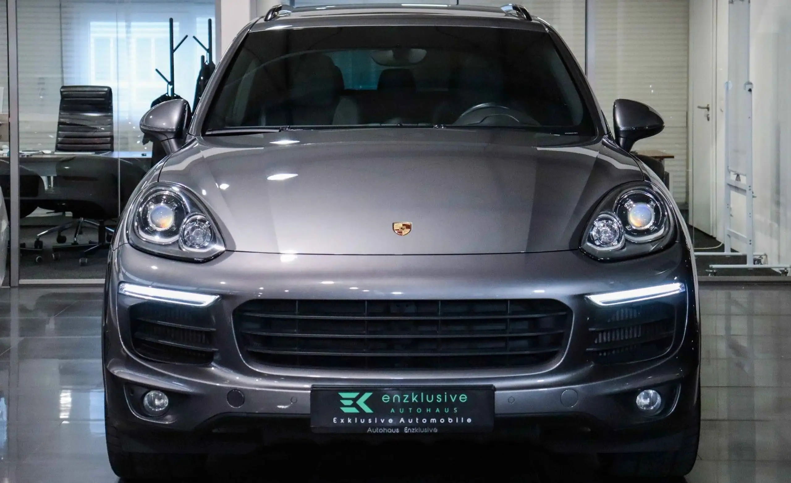 Porsche - Cayenne