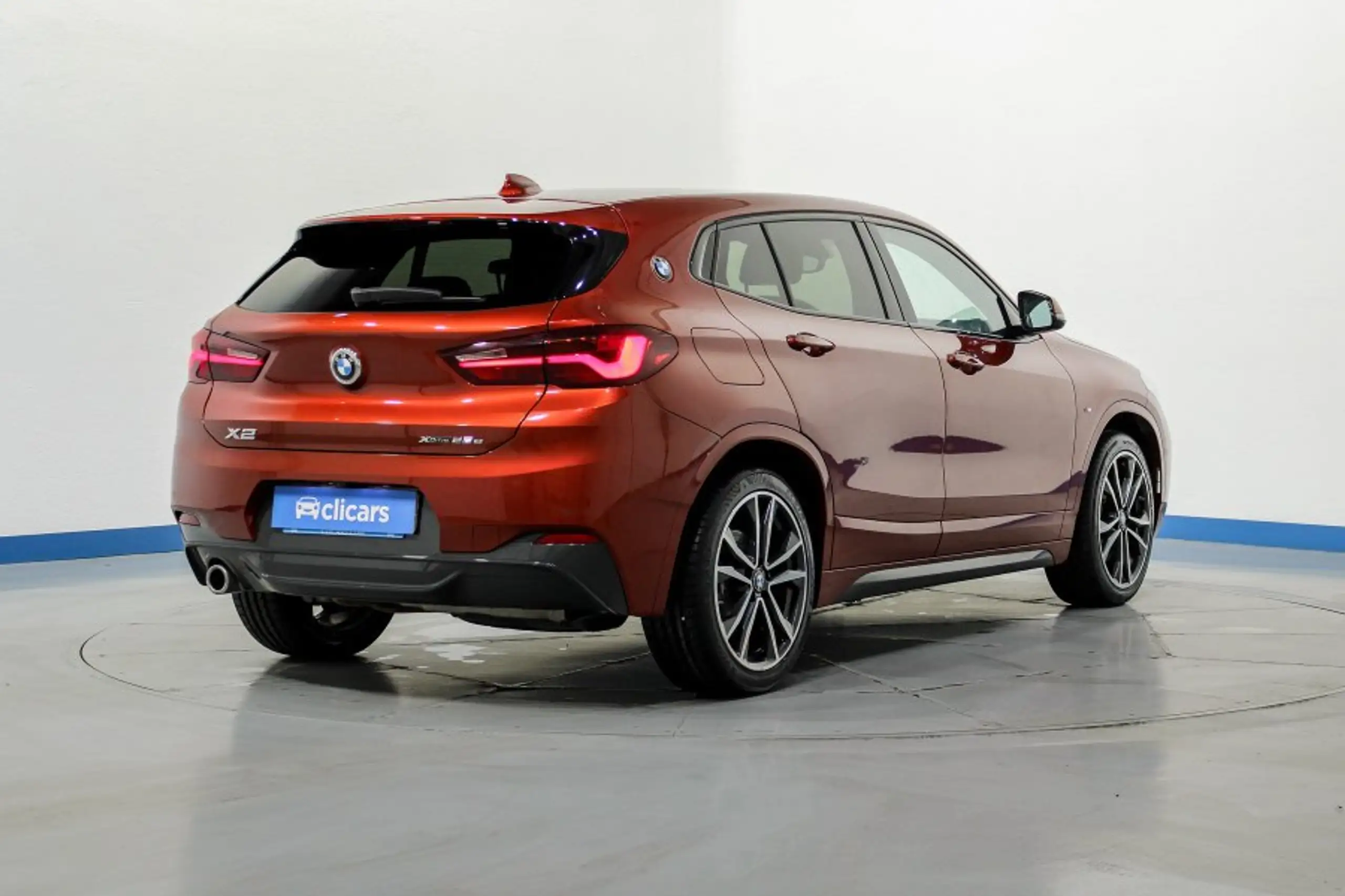 BMW - X2