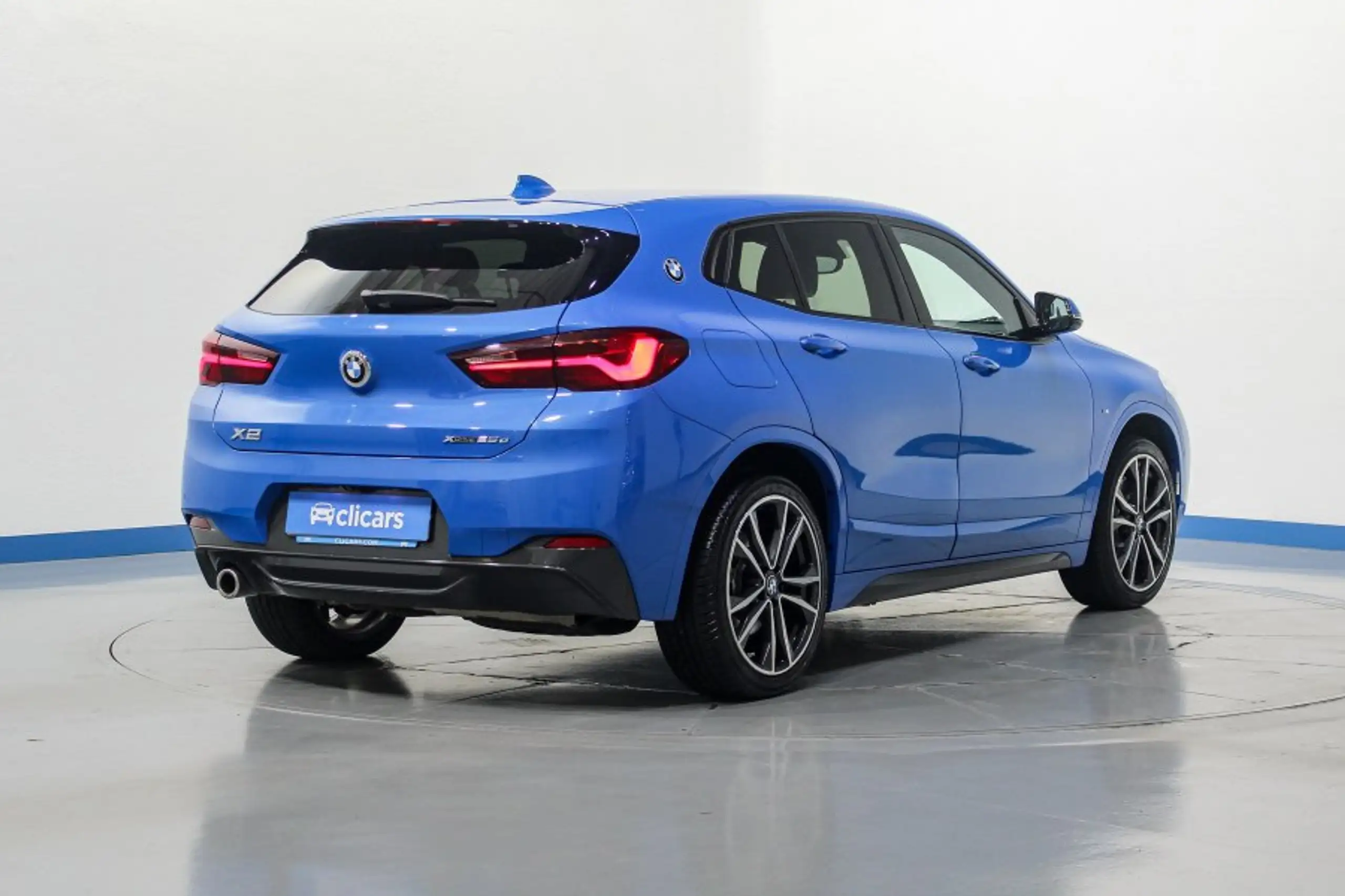 BMW - X2